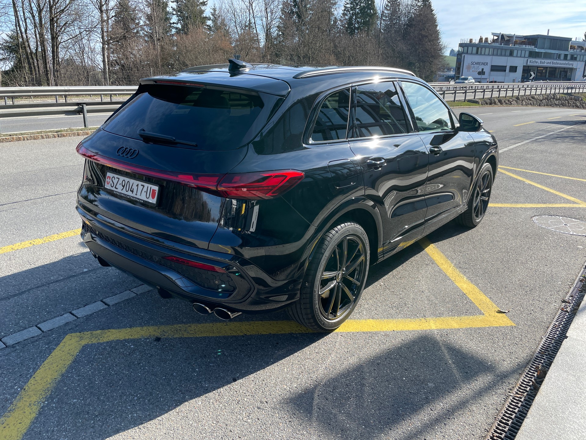 AUDI SQ5 TFSI quattro S-tronic-image-4