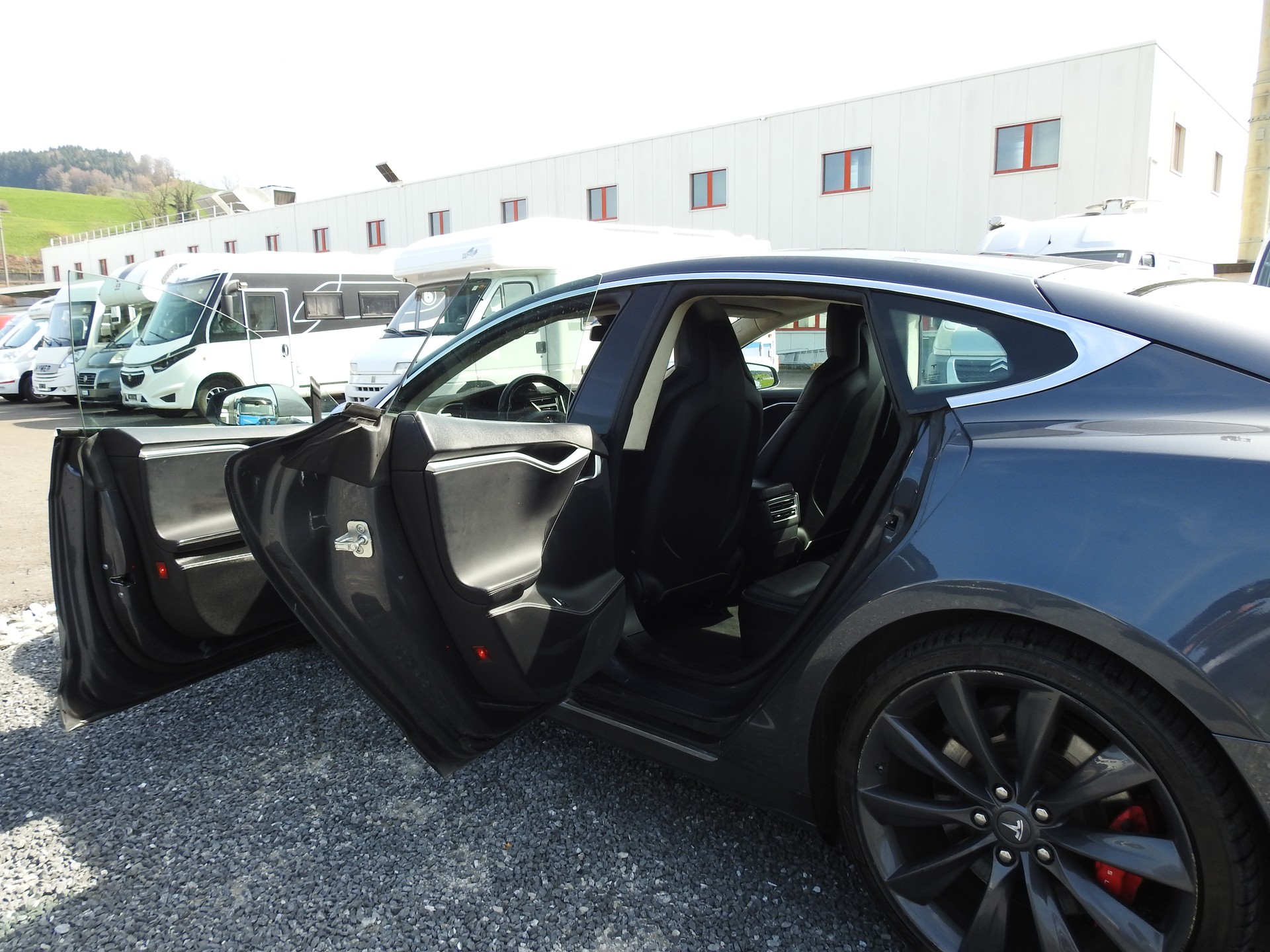 TESLA Model S 85 D Performance Super Charge-image-16