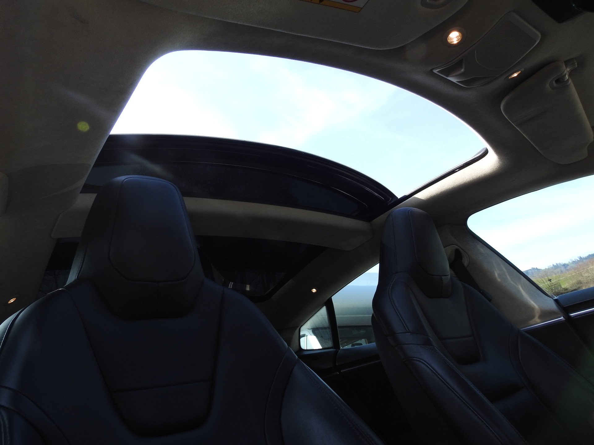 TESLA Model S 85 D Performance Super Charge-image-29