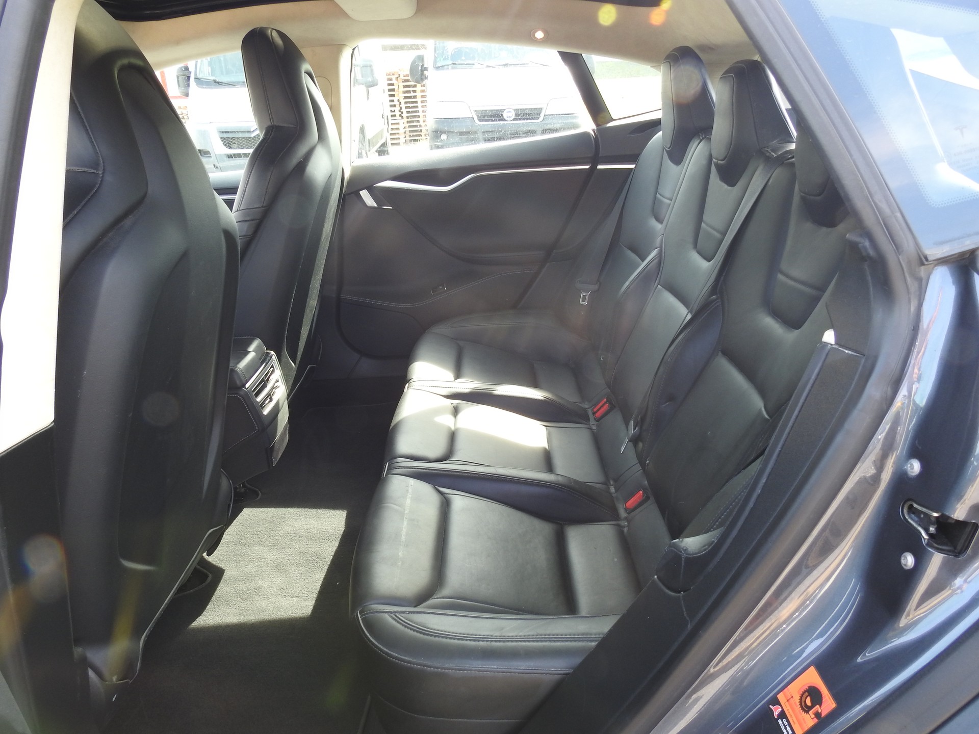 TESLA Model S 85 D Performance Super Charge-image-15