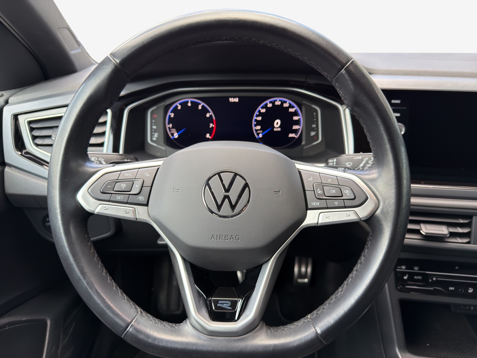 VW Taigo 1.0 TSI R-Line DSG-image-9