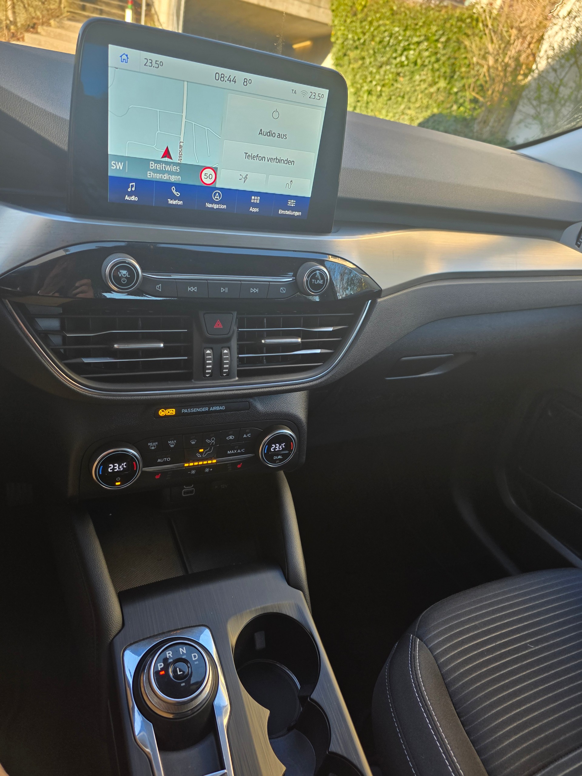 FORD Kuga 2.5 PHEV Titanium 2WD-image-14