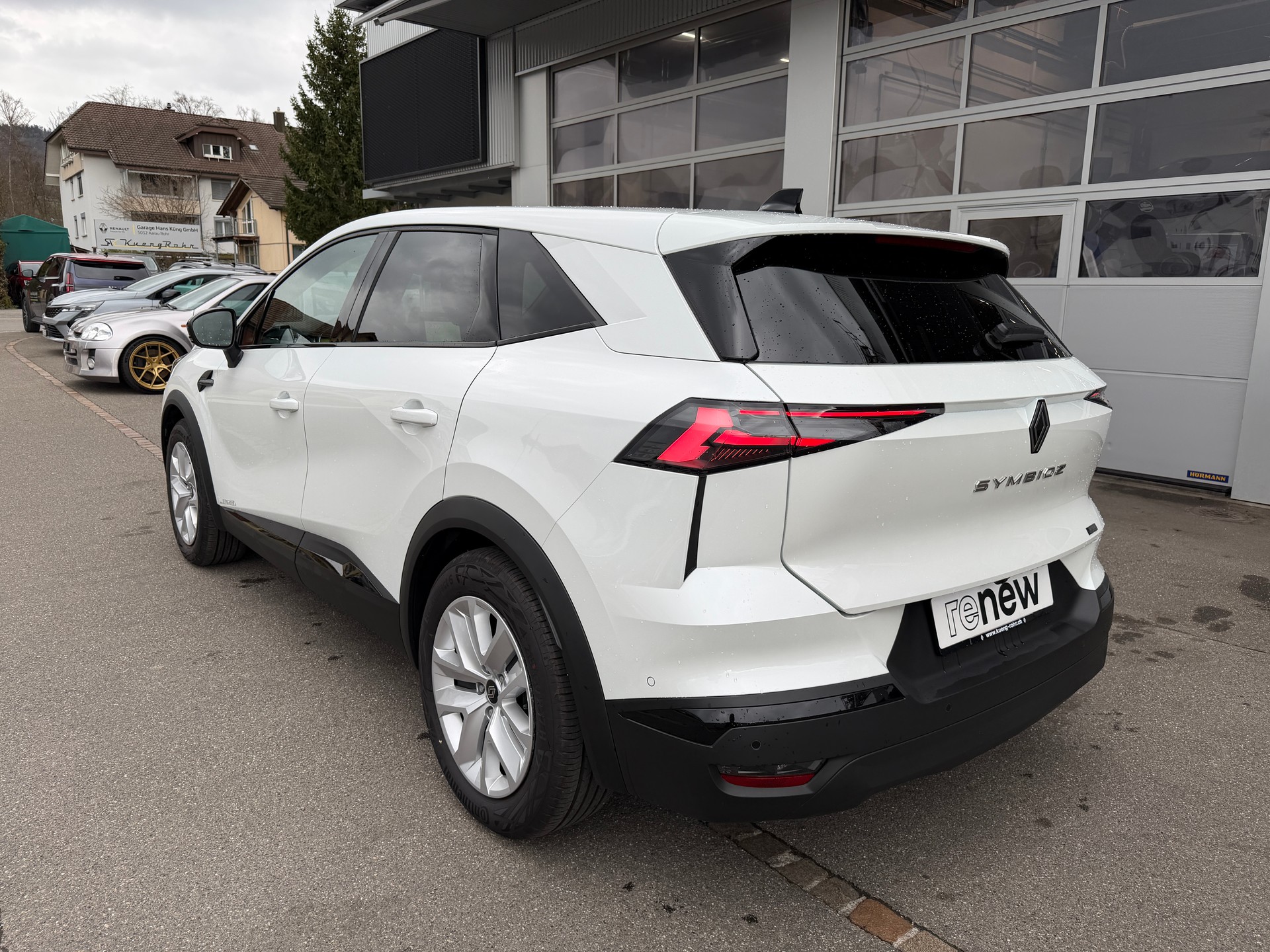 RENAULT Symbioz 1.6 E-Tech evolution-showroom-element-1