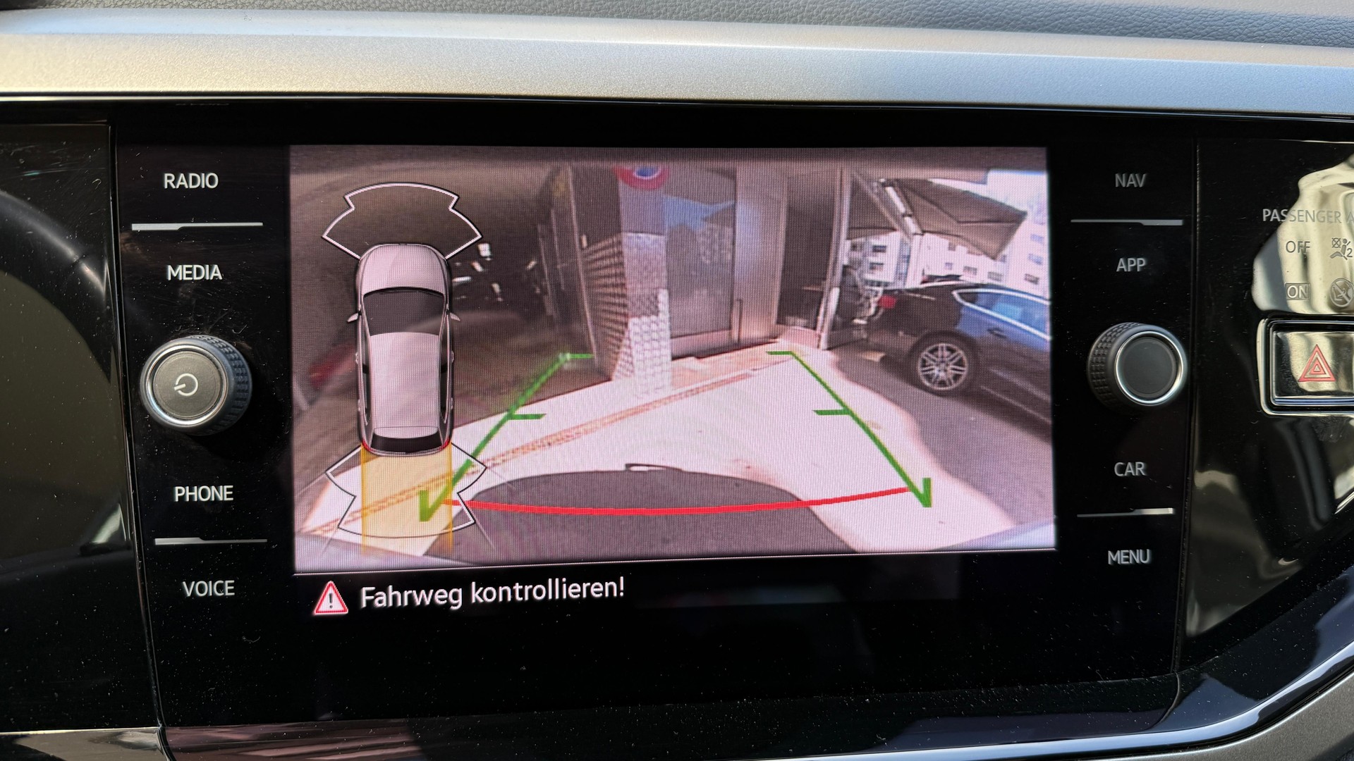 VW Polo 1.0 TSI BMT Comfortline DSG-image-14