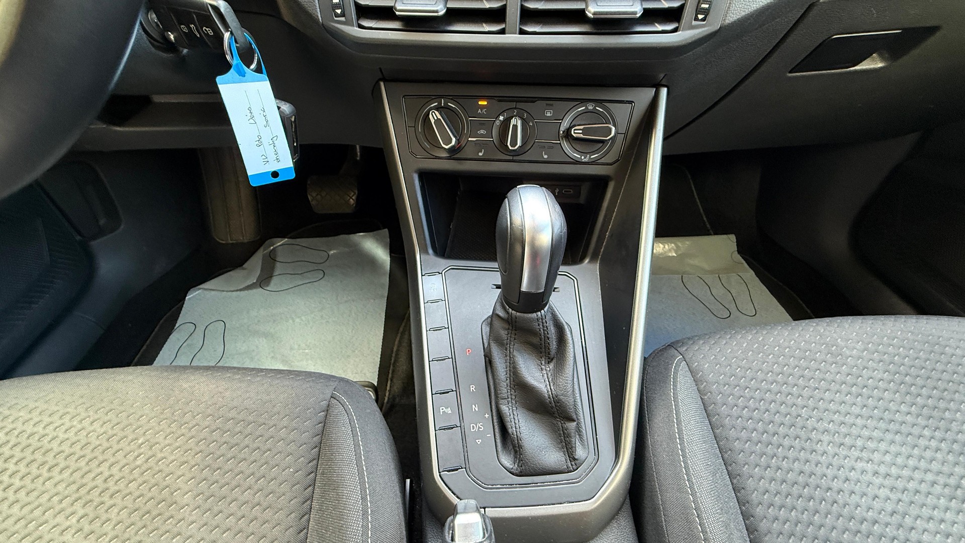 VW Polo 1.0 TSI BMT Comfortline DSG-image-10