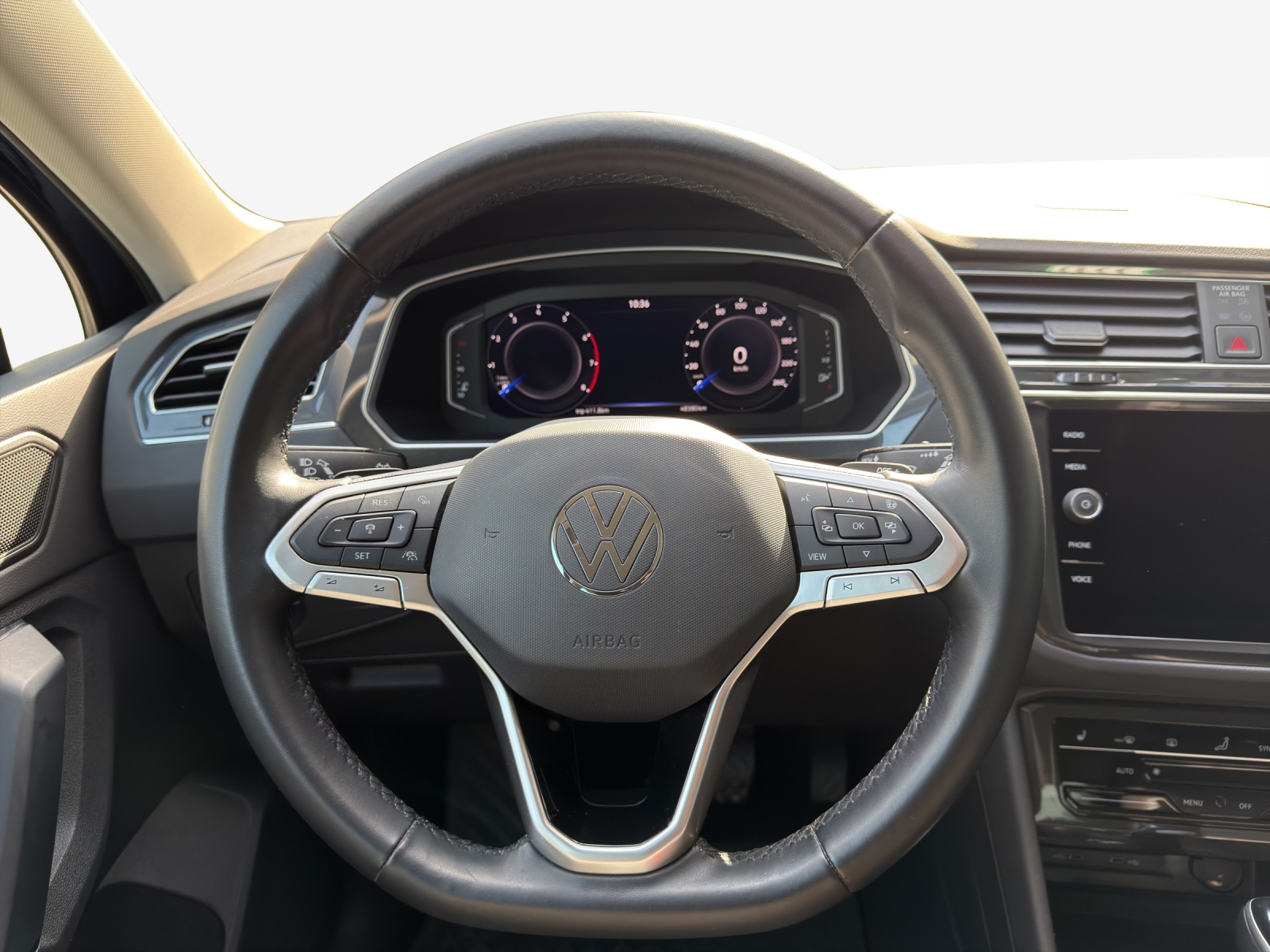 VW Tiguan 2.0TSI Life 4Motion DSG-image-9