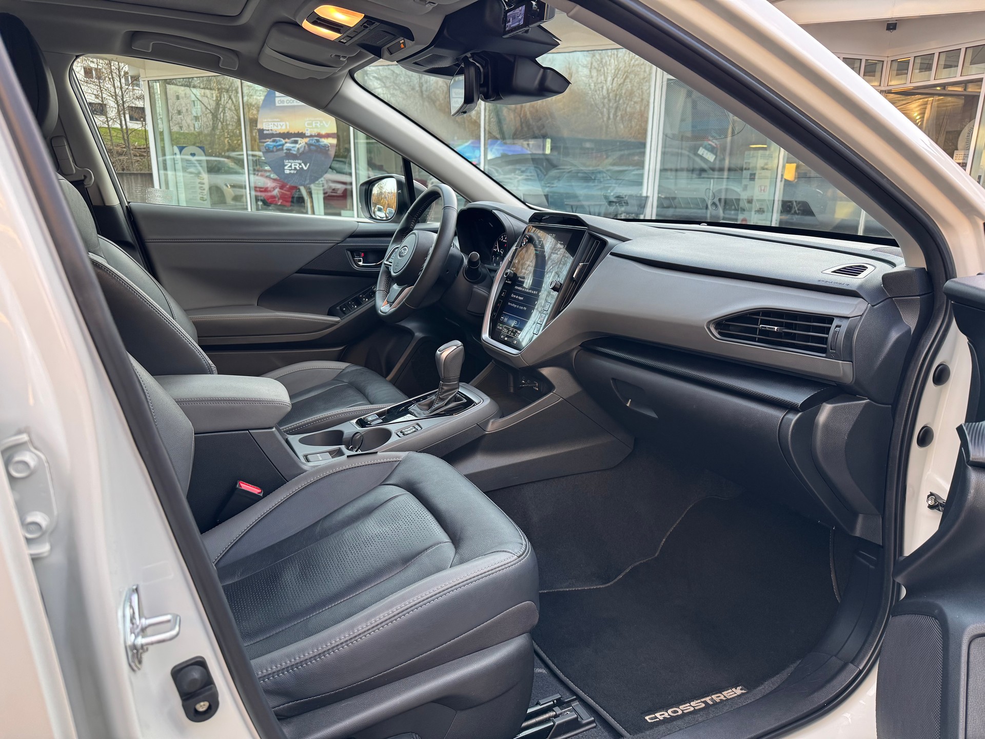 SUBARU Crosstrek 2.0 e-Boxer Luxury AWD Lineartronic-image-10