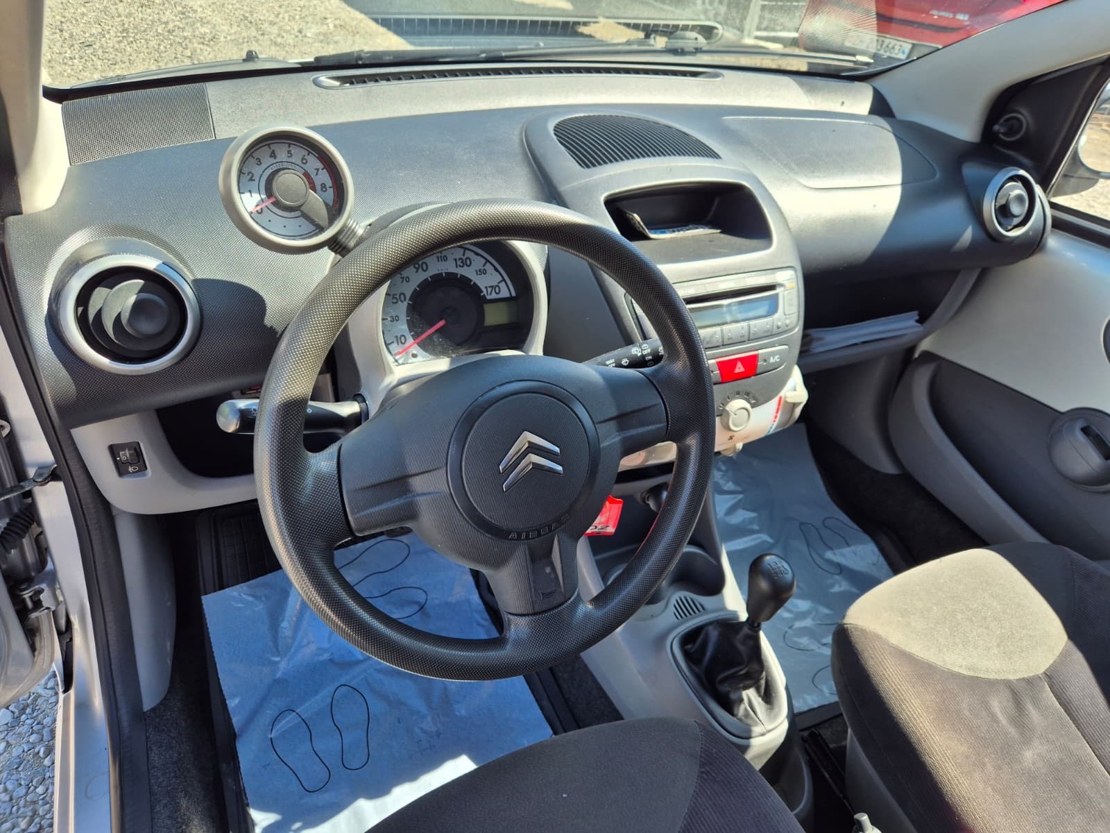 CITROEN C1 1.0i SX-image-7