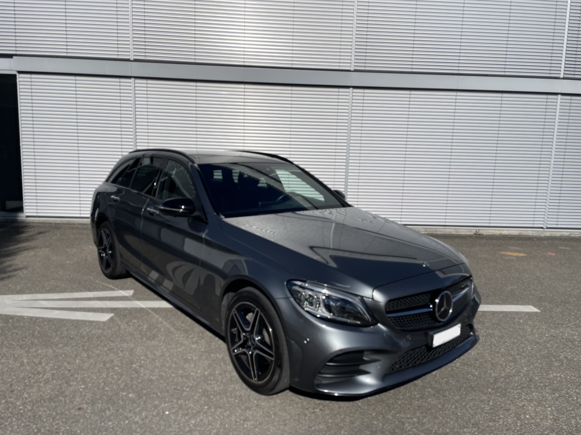 MERCEDES-BENZ C 200 Swiss Star AMG Line 4M 9G-Tronic-image-3