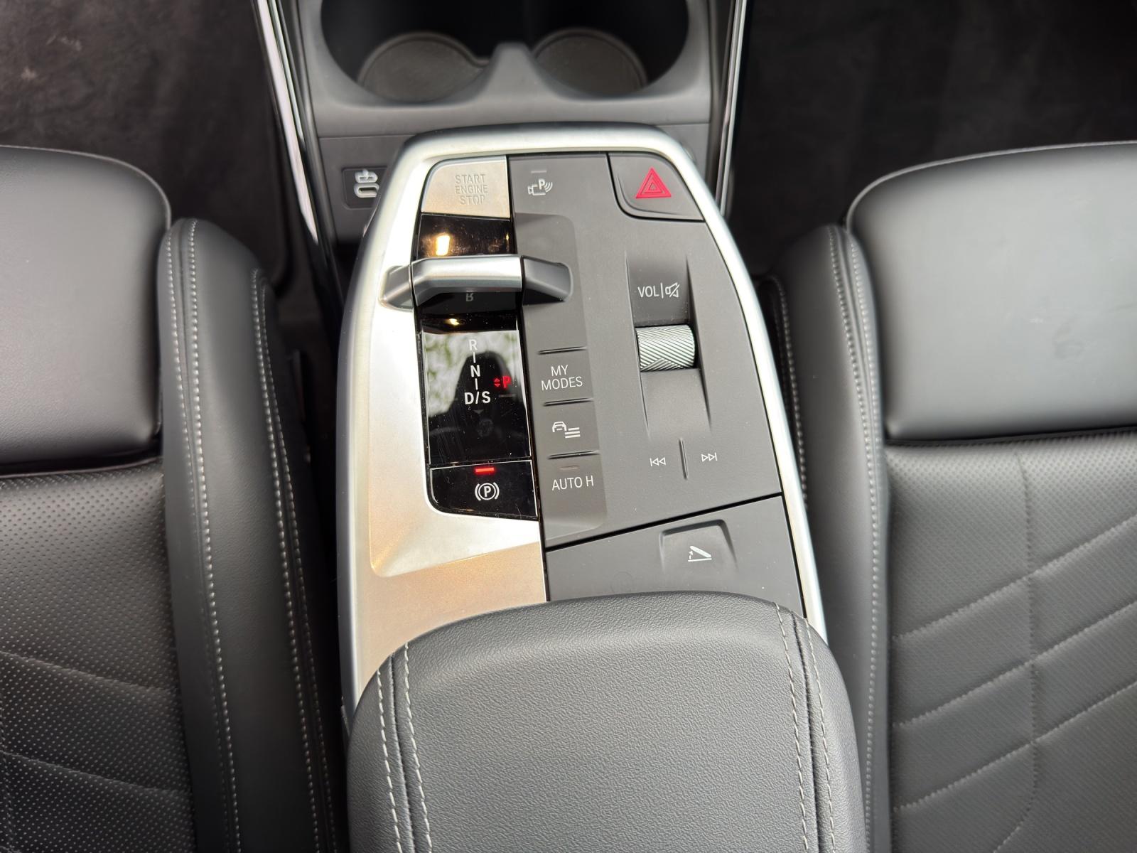 BMW 223i xDrive Active Tourer M Sportpaket-image-15