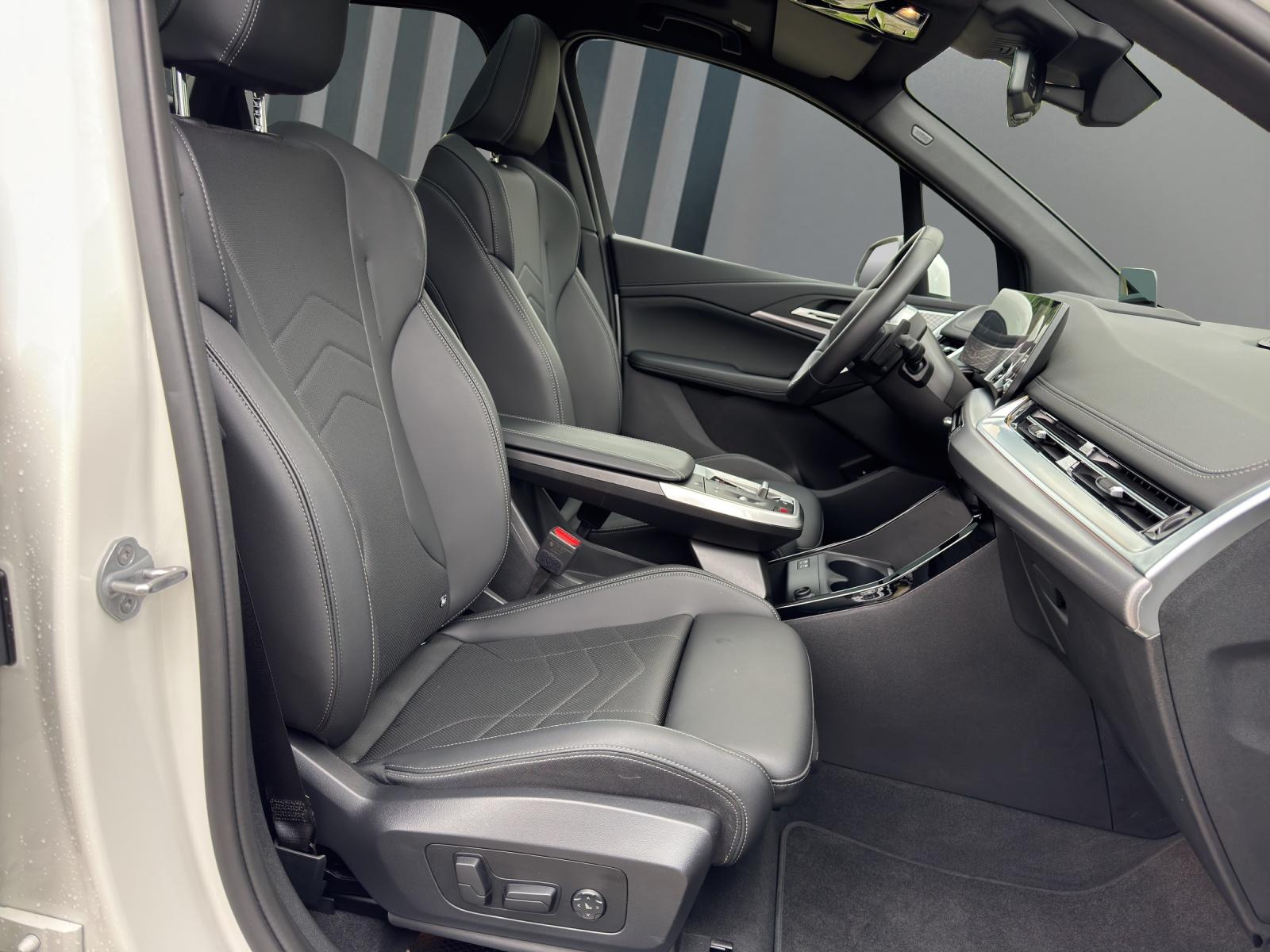 BMW 223i xDrive Active Tourer M Sportpaket-image-18