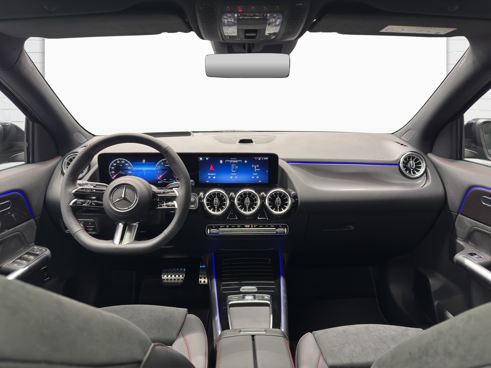 MERCEDES-BENZ GLA 200 AMG Line Night Star-image-7