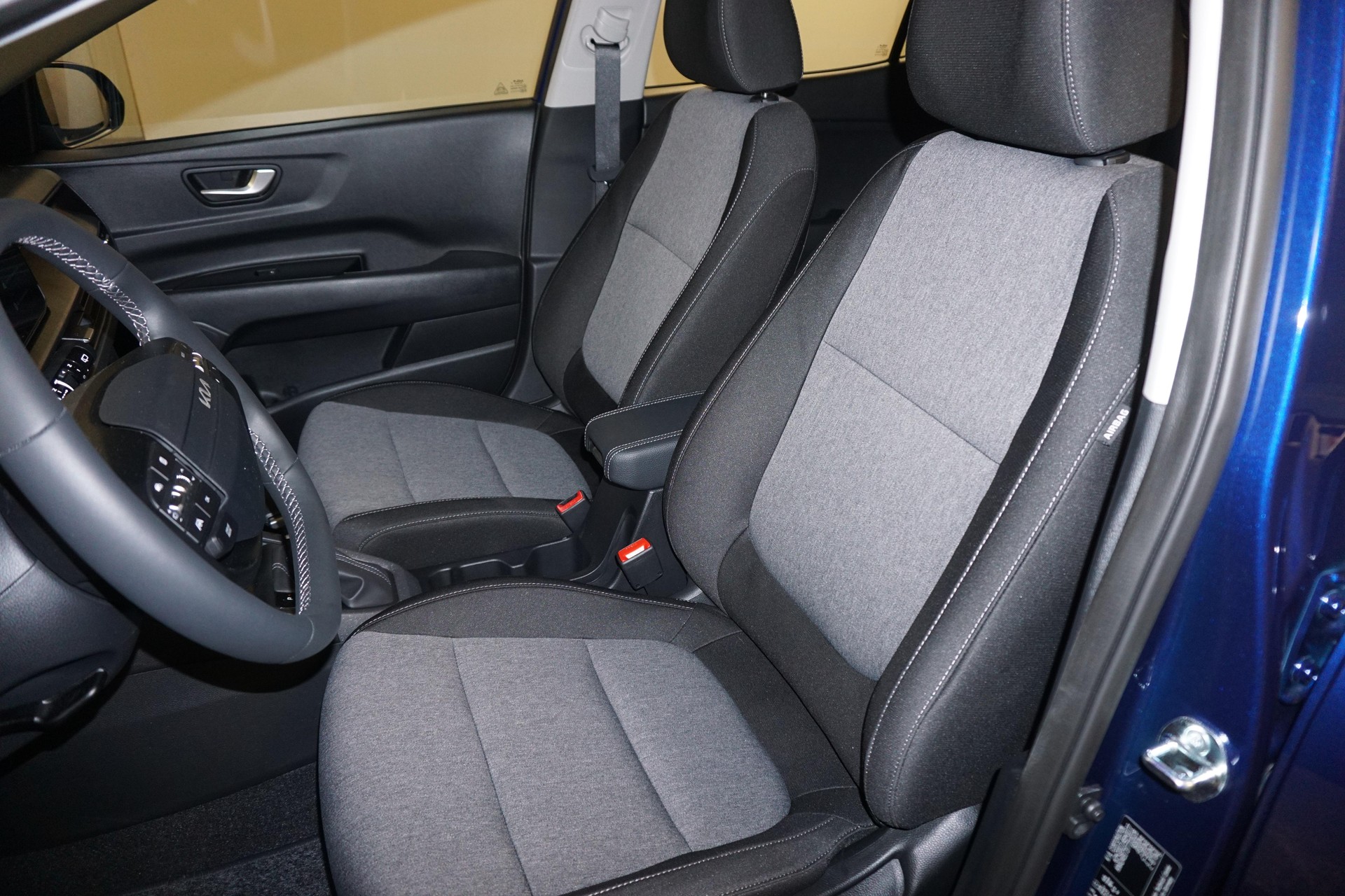 KIA Stonic 1.0 T-GDi DCT-image-8