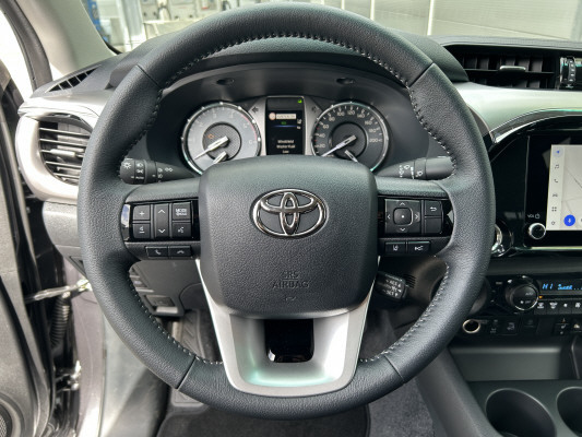 TOYOTA Hilux 2.4d Style DC 4x4 A-image-9
