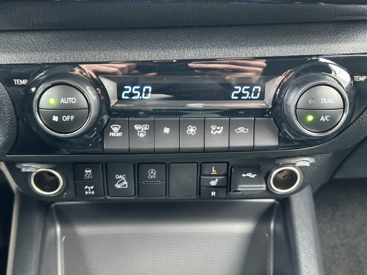 TOYOTA Hilux 2.4d Style DC 4x4 A-image-13
