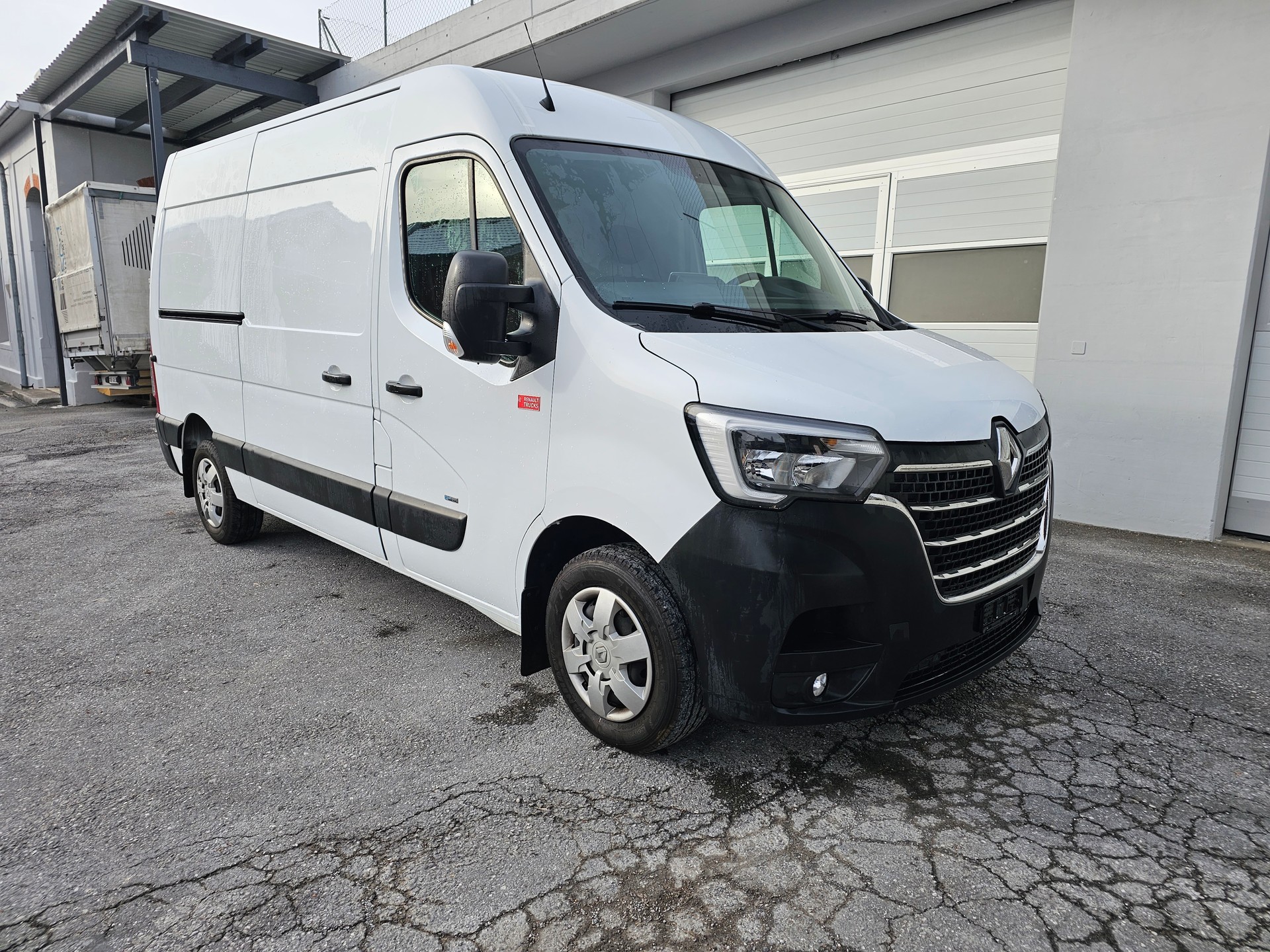 RENAULT Master Z.E. 33 R75 L2H2-image-4