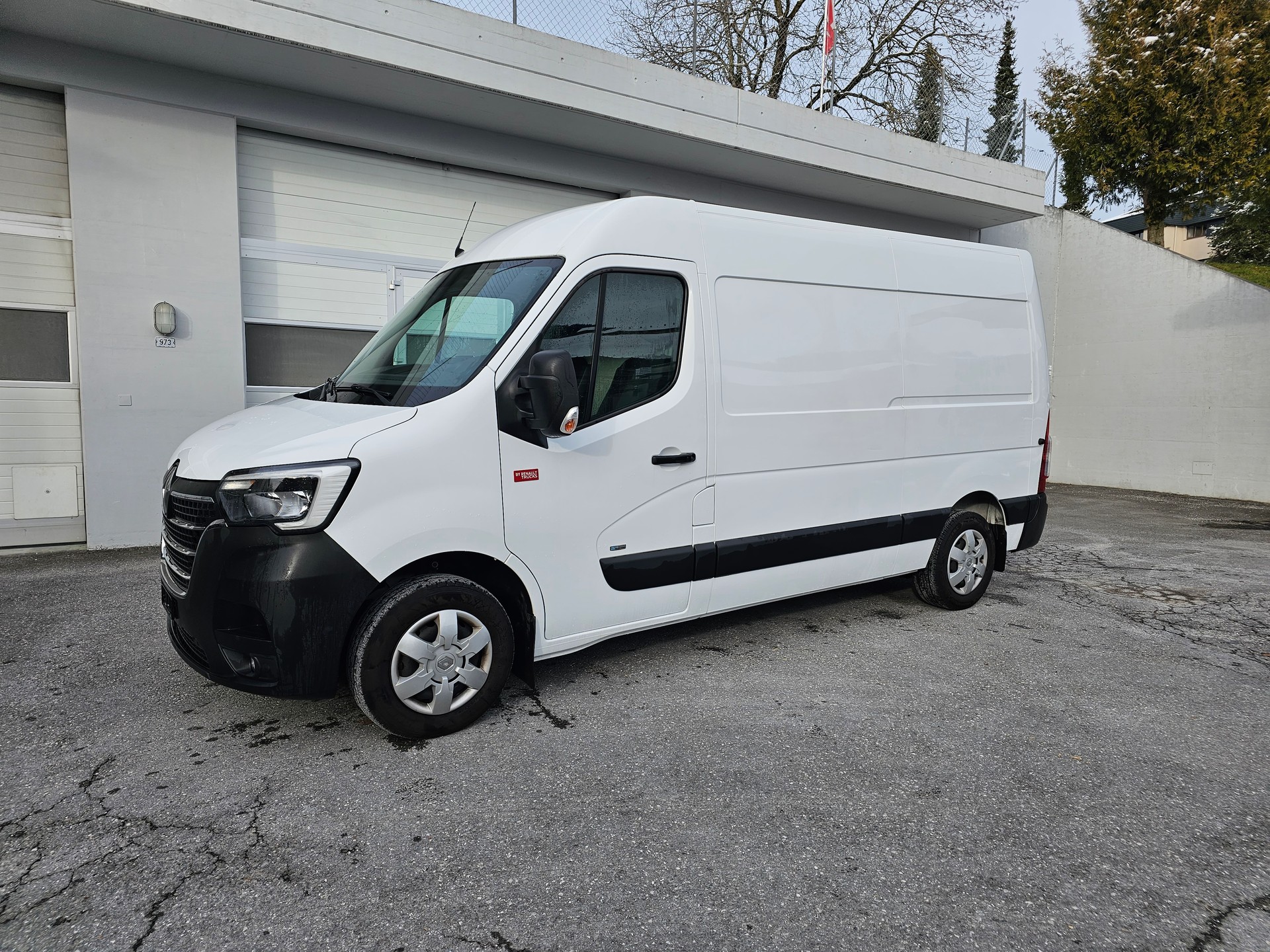 RENAULT Master Z.E. 33 R75 L2H2-image-0