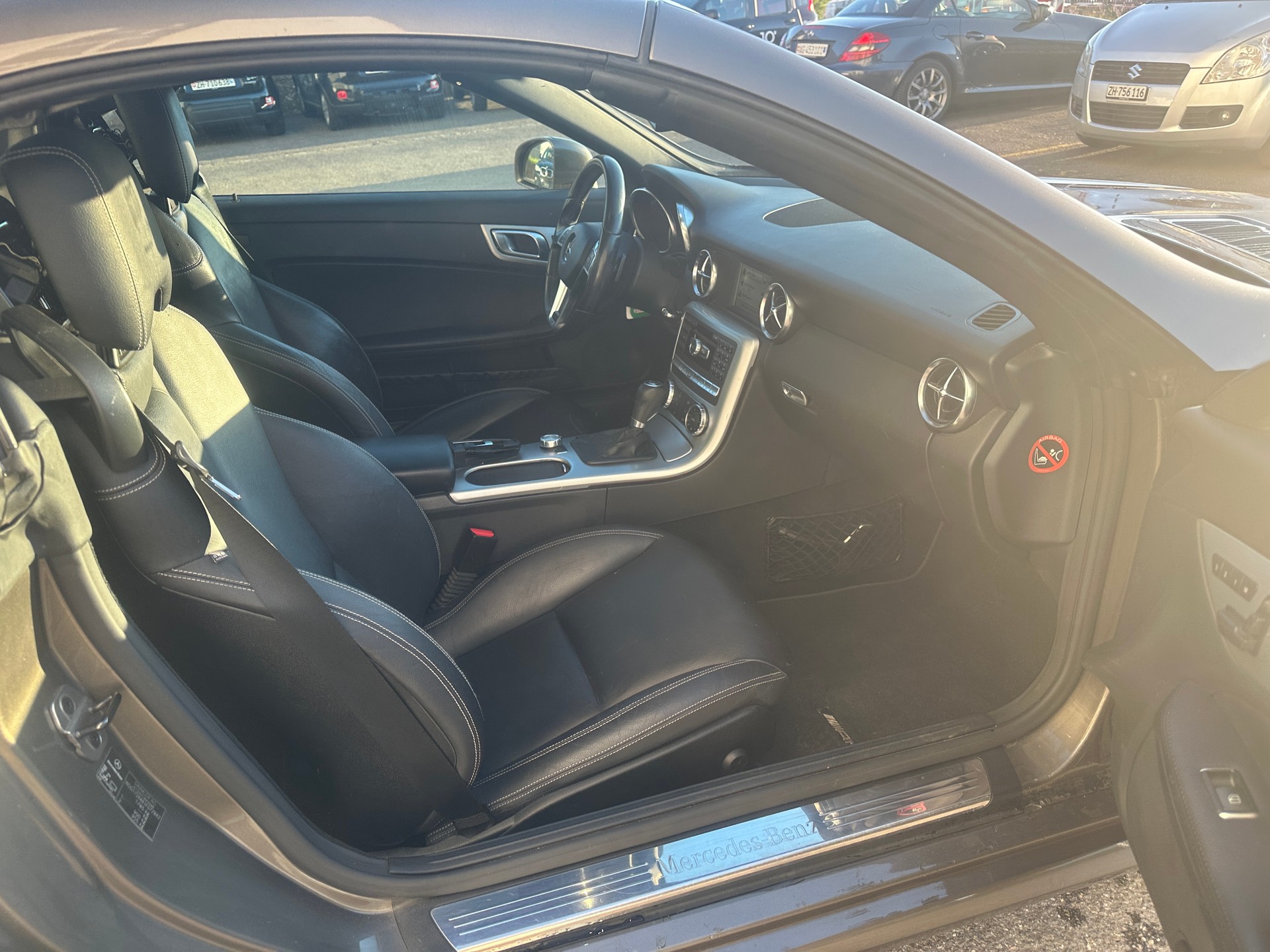 MERCEDES-BENZ SLK 200 7G-Tronic-image-8