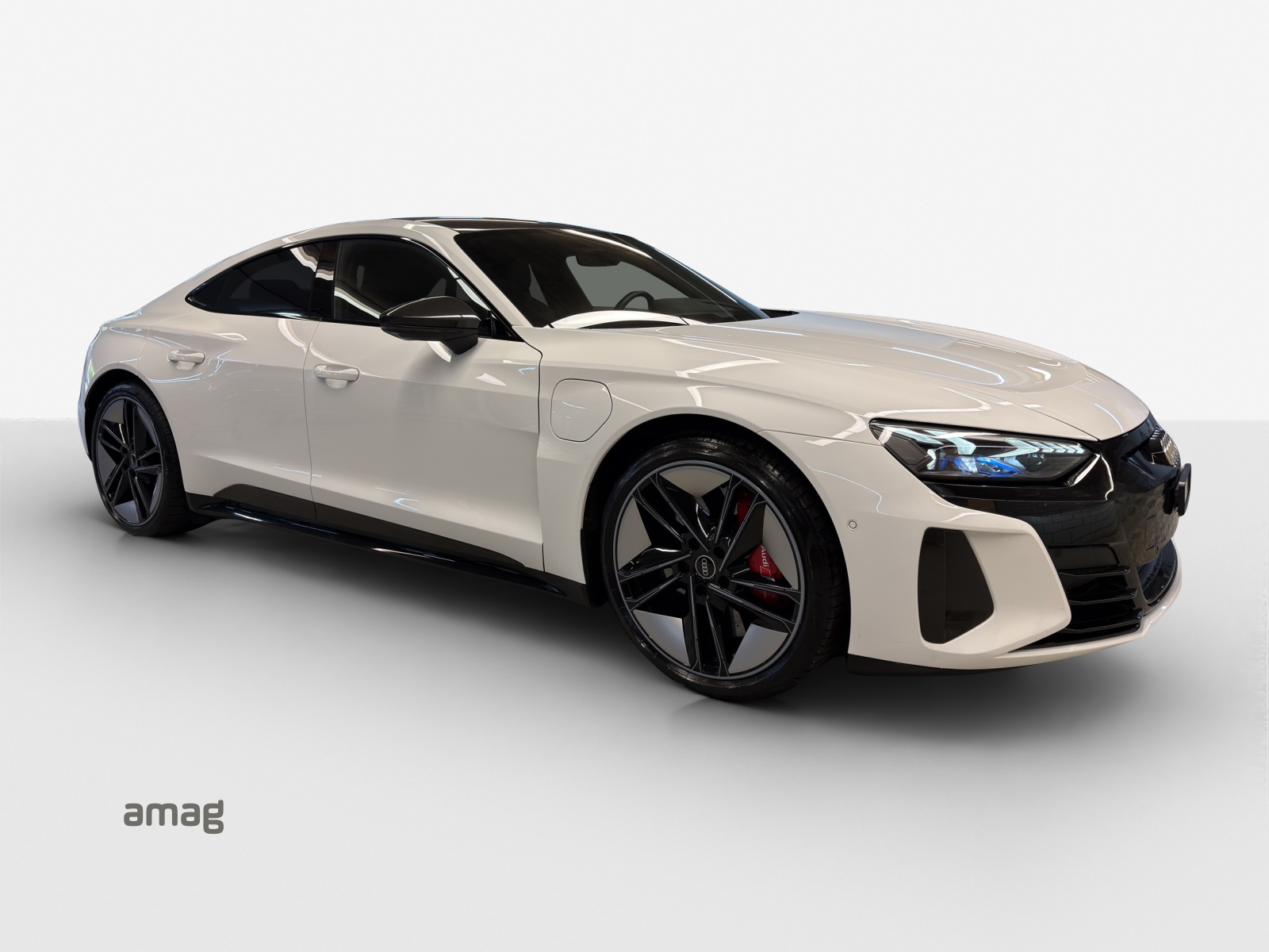 AUDI RS e-tron GT quattro-image-6