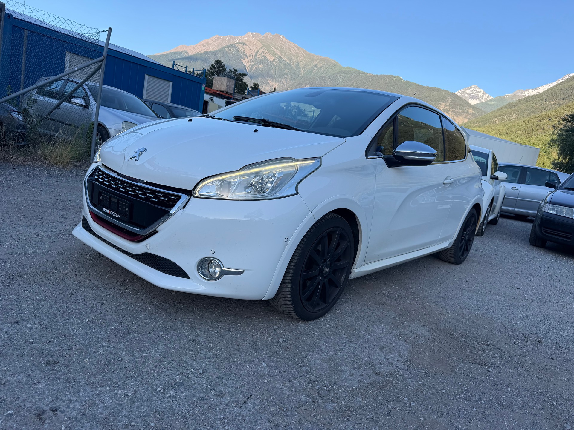 PEUGEOT 208 1.6 Turbo GTi