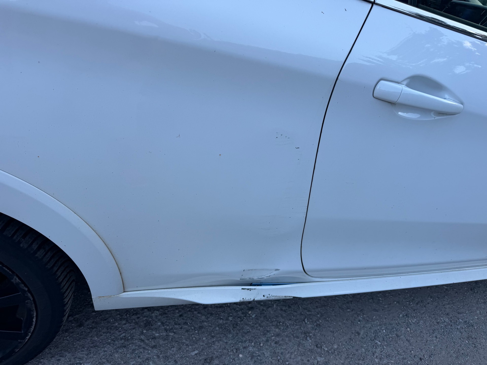 PEUGEOT 208 1.6 Turbo GTi-image-7