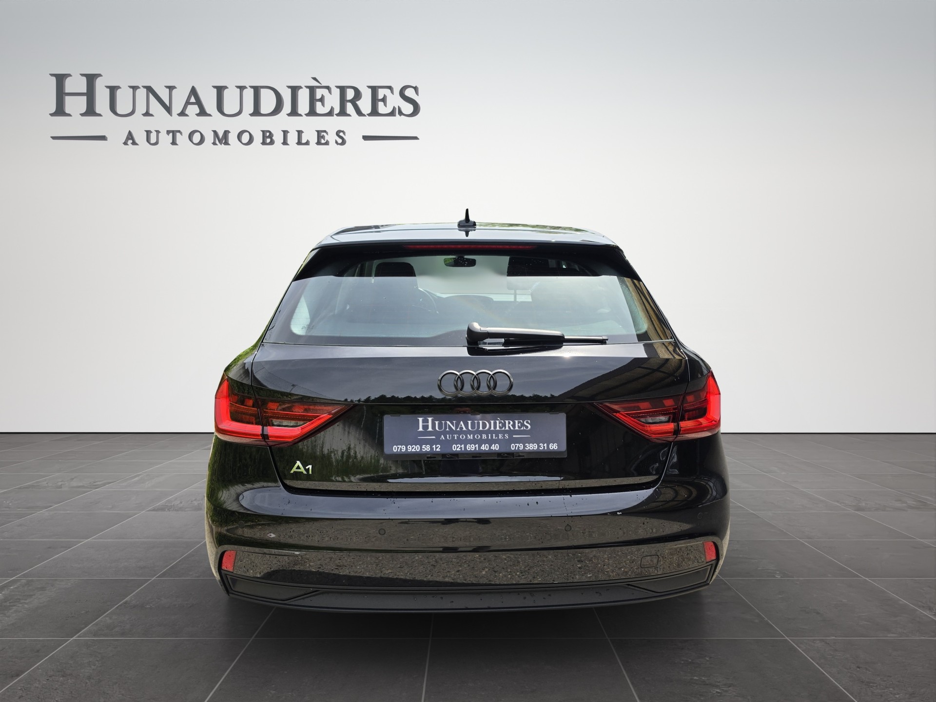 AUDI A1 Sportback 30 TFSI advanced Attraction S-tronic-image-11