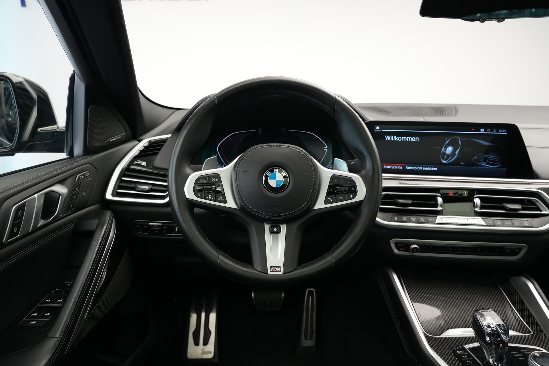 BMW X6 xDrive 48V 40d Steptronic M Sport *CH-Fahrzeug*-image-12