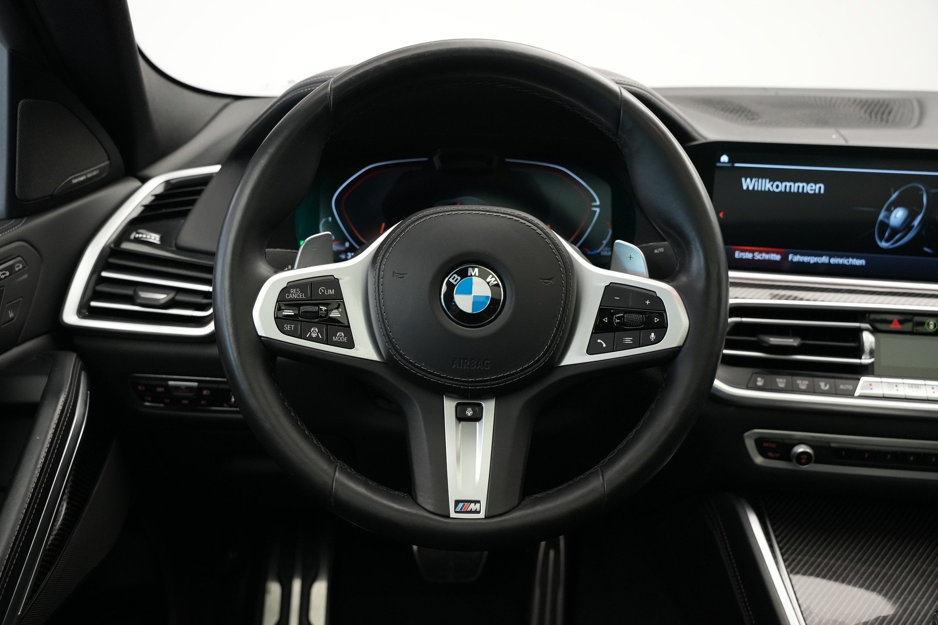 BMW X6 xDrive 48V 40d Steptronic M Sport *CH-Fahrzeug*-image-23