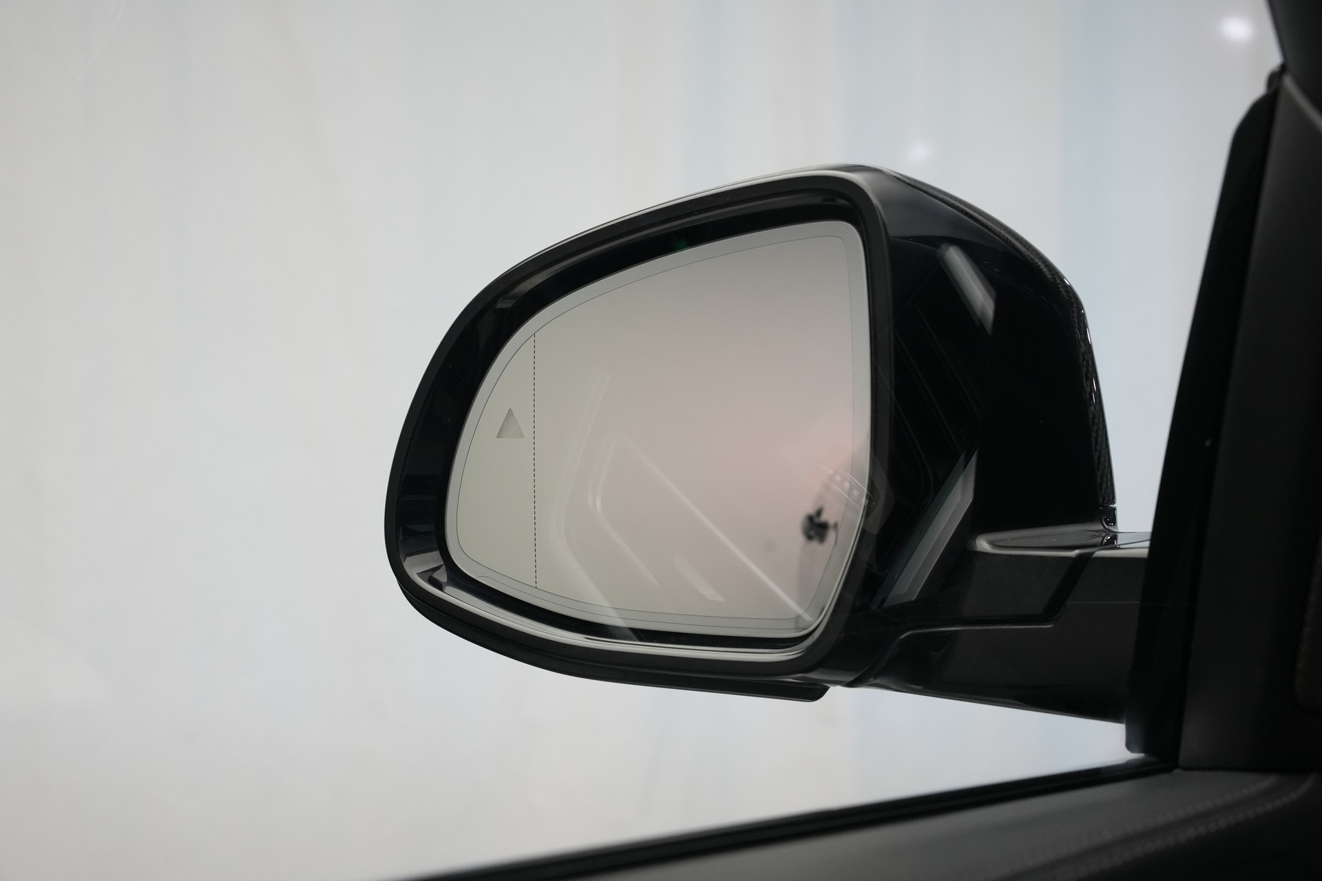 BMW X6 xDrive 48V 40d Steptronic M Sport *CH-Fahrzeug*-image-36