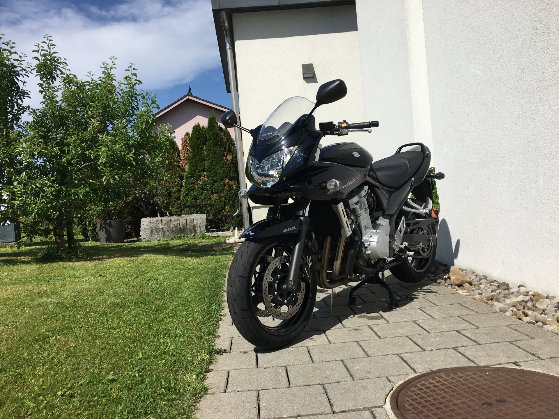 SUZUKI GSF 650 SA Bandit-showroom-element-1