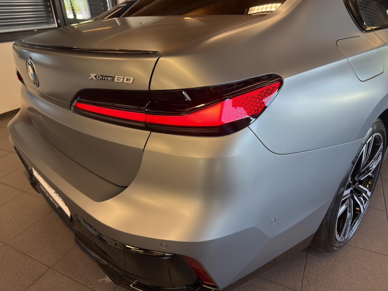 BMW i7 xDrive60-image-23