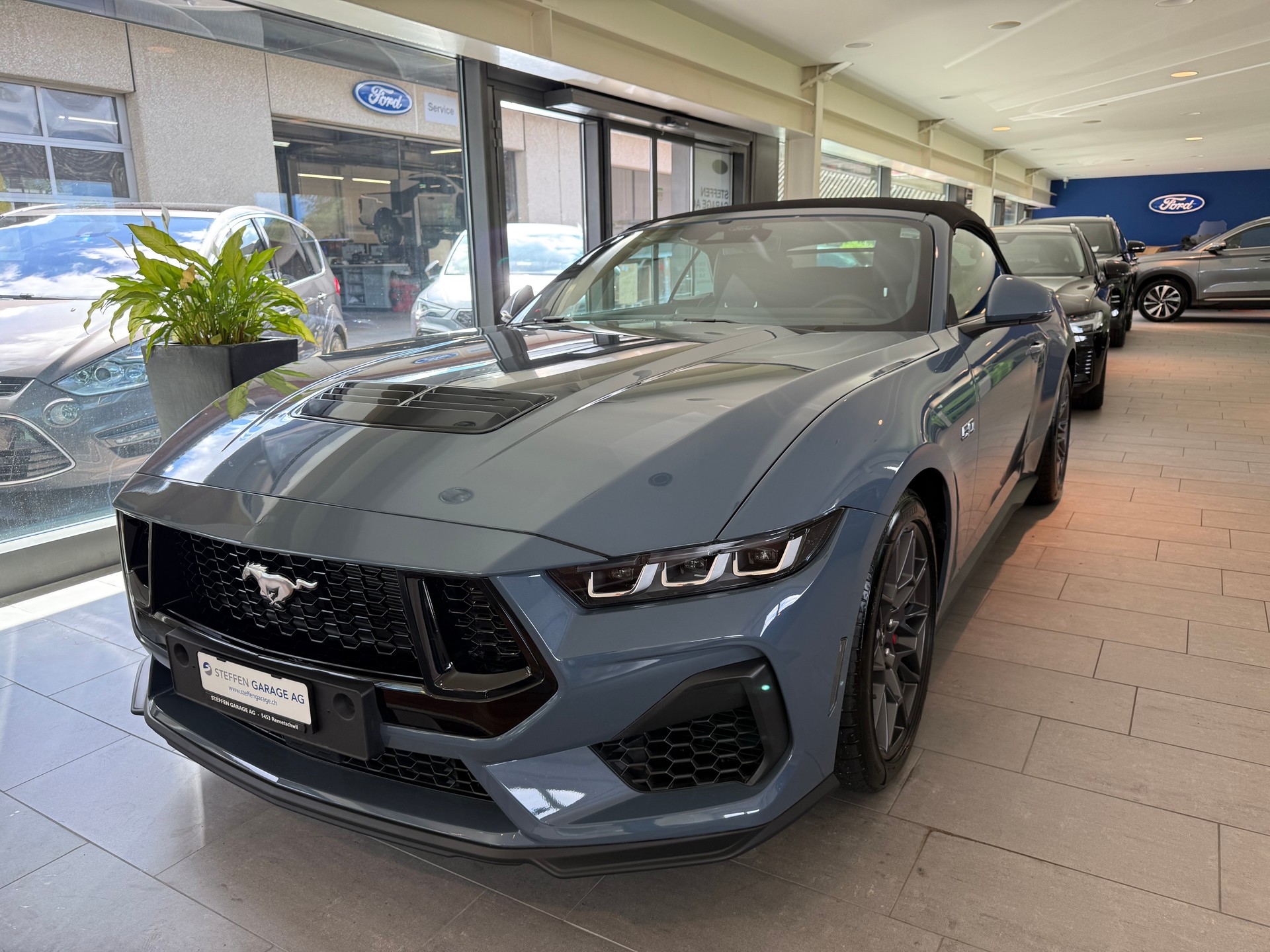 FORD Mustang Convertible 5.0 V8 GT Automat-image-4