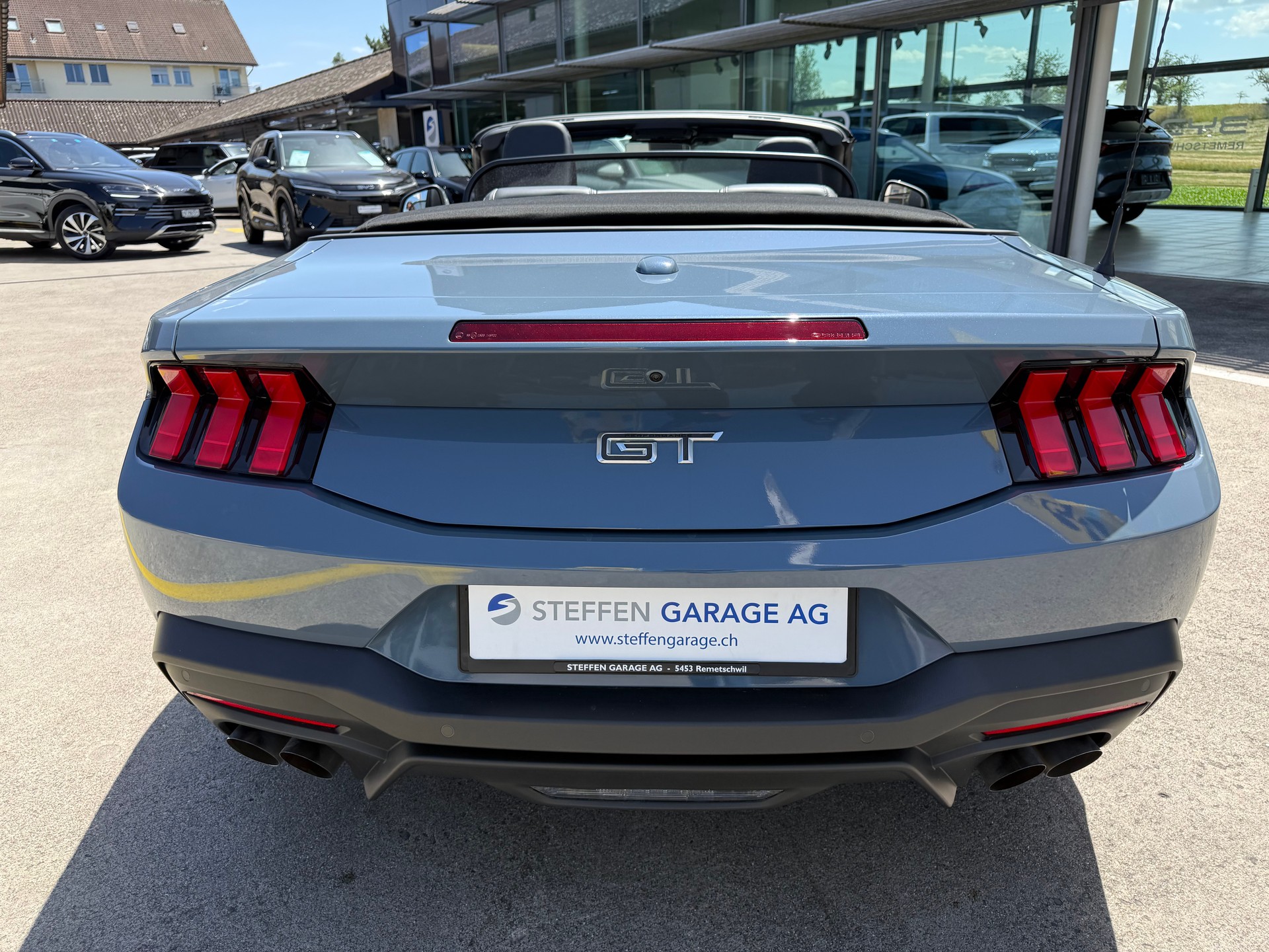 FORD Mustang Convertible 5.0 V8 GT Automat-image-5