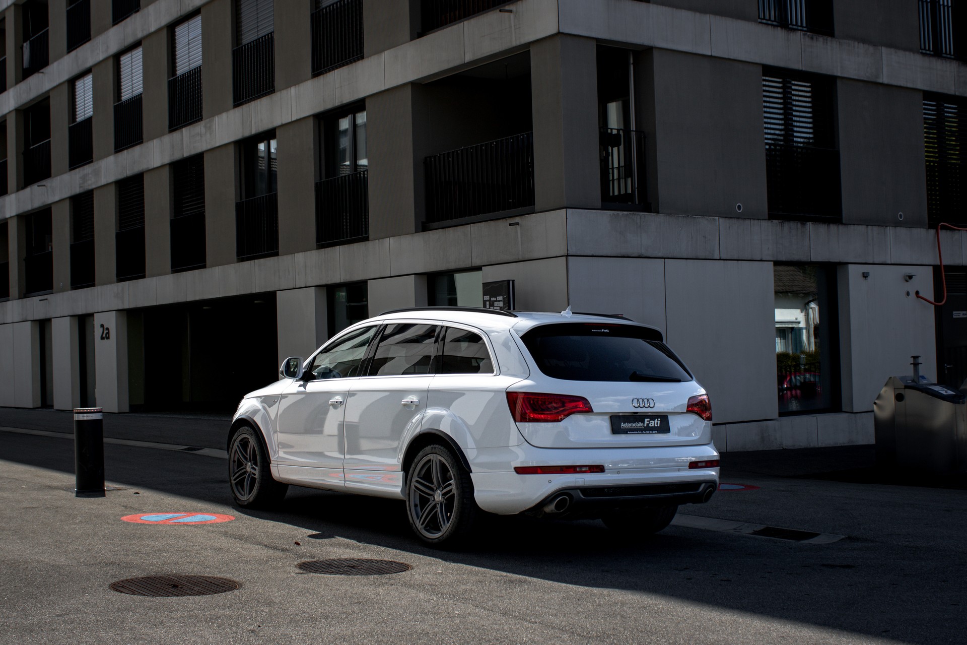 AUDI Q7 3.0 TDI S Line 7 Sitze quattro tiptronic-image-1