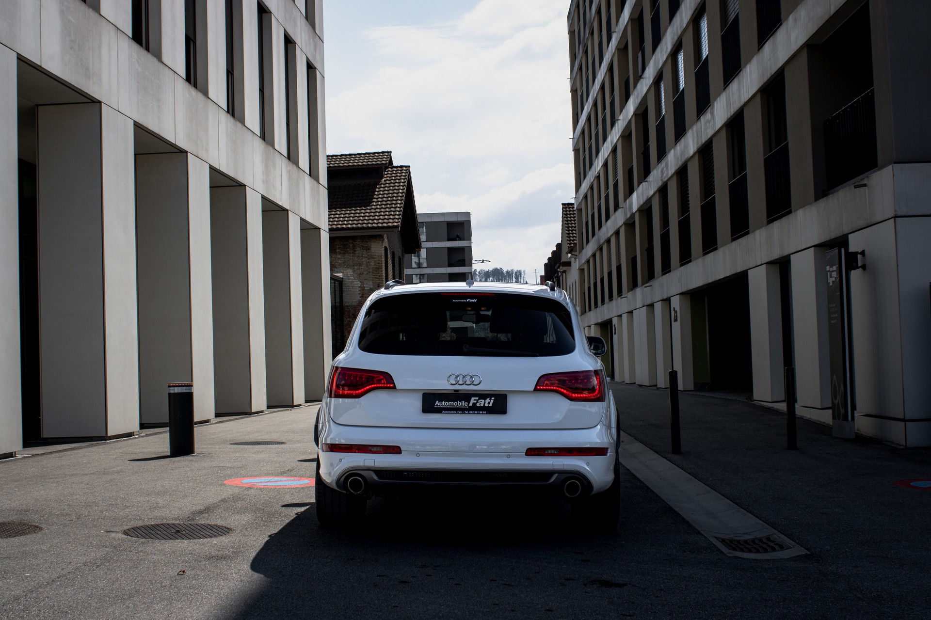 AUDI Q7 3.0 TDI S Line 7 Sitze quattro tiptronic-image-3
