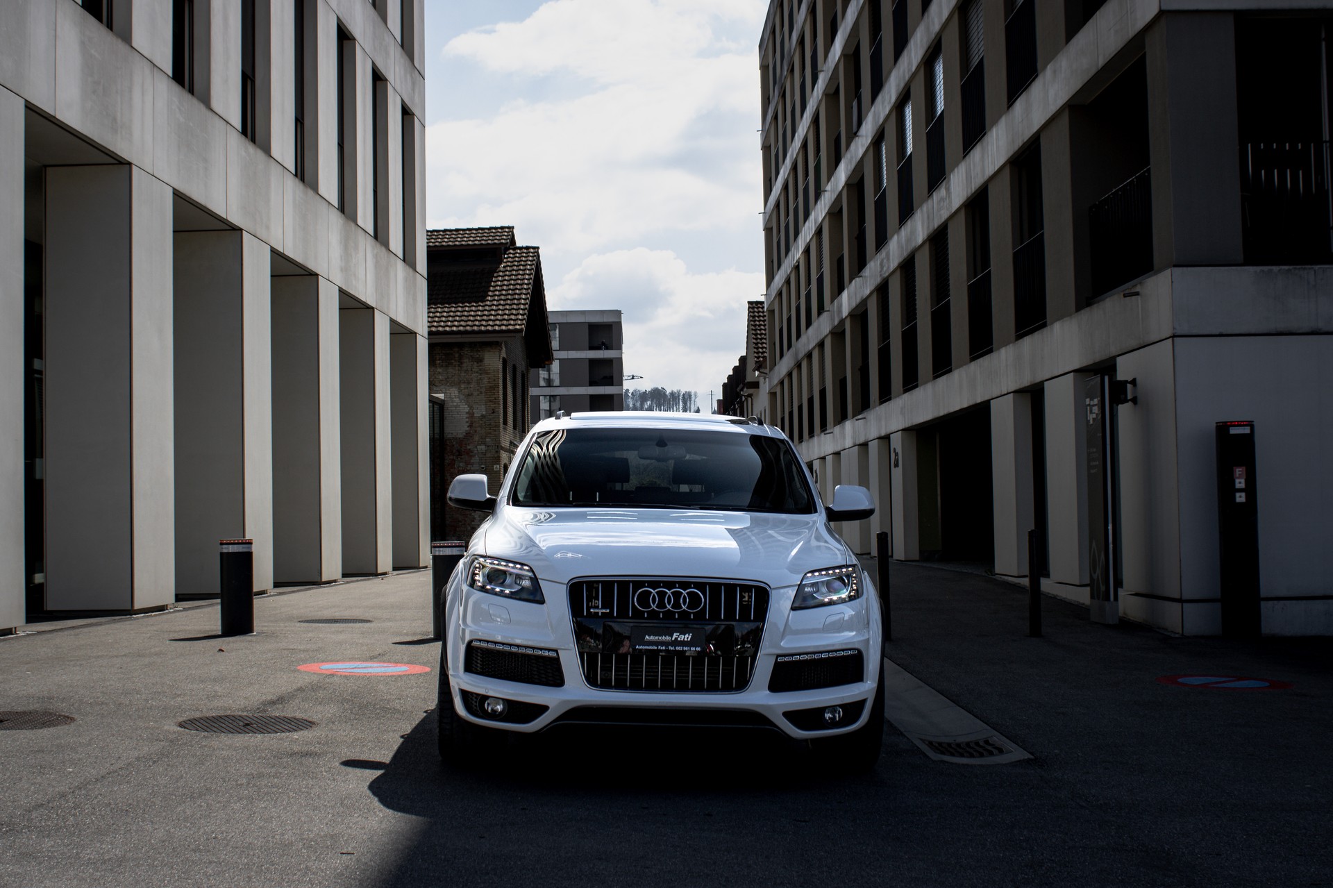 AUDI Q7 3.0 TDI S Line 7 Sitze quattro tiptronic-image-2