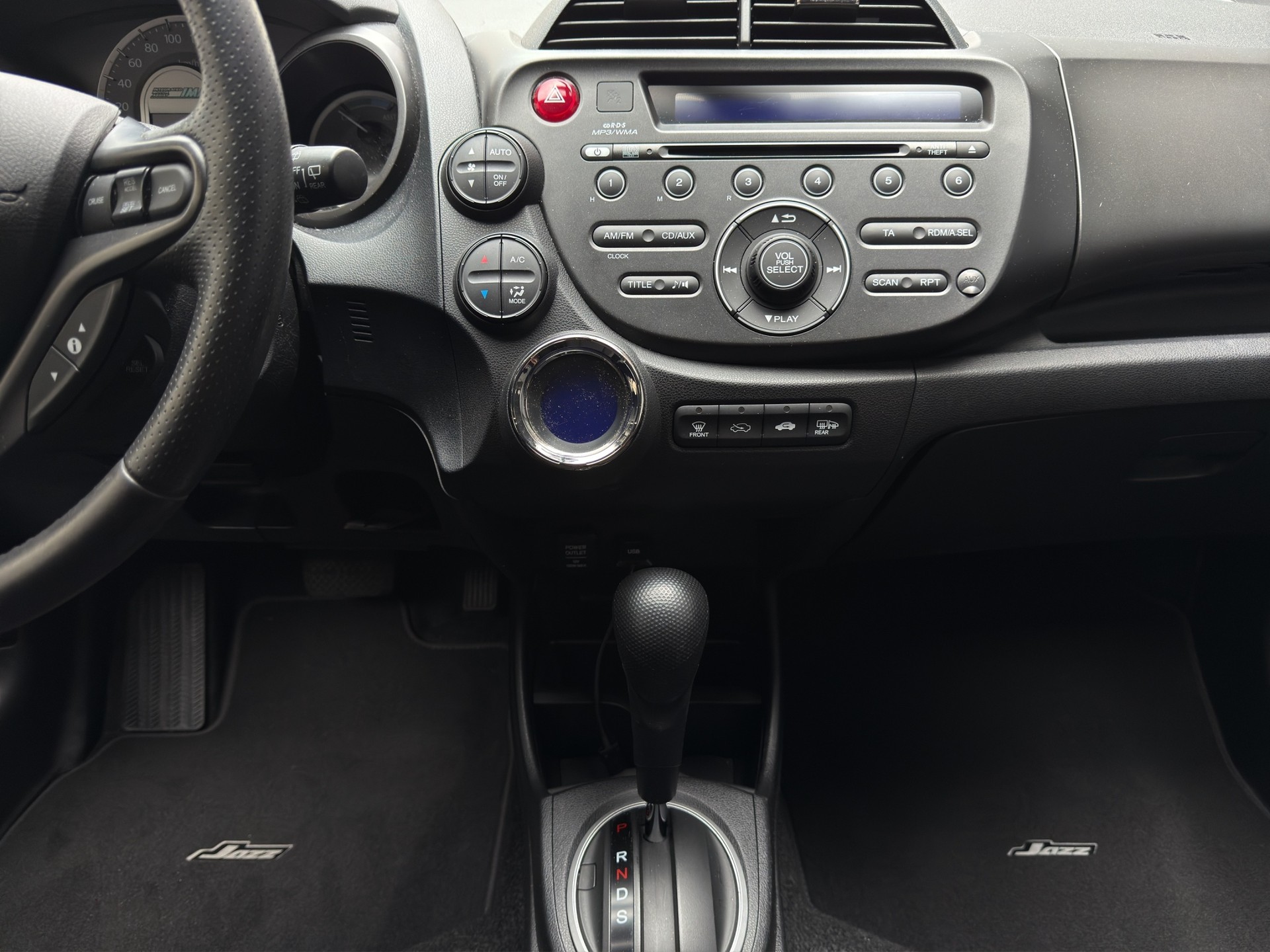 HONDA Jazz Hybrid 1.3i Elegance-image-6