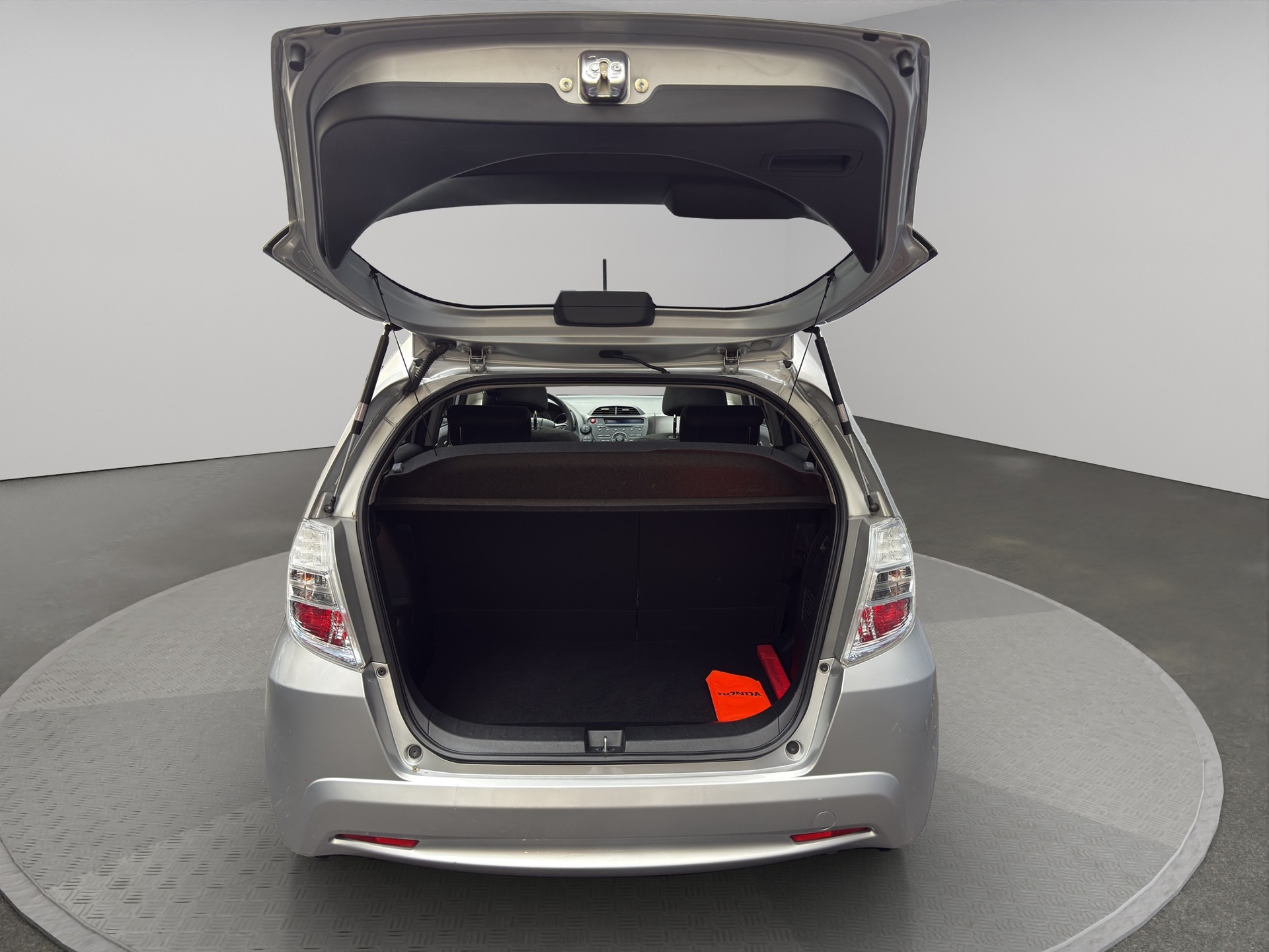 HONDA Jazz Hybrid 1.3i Elegance-image-14