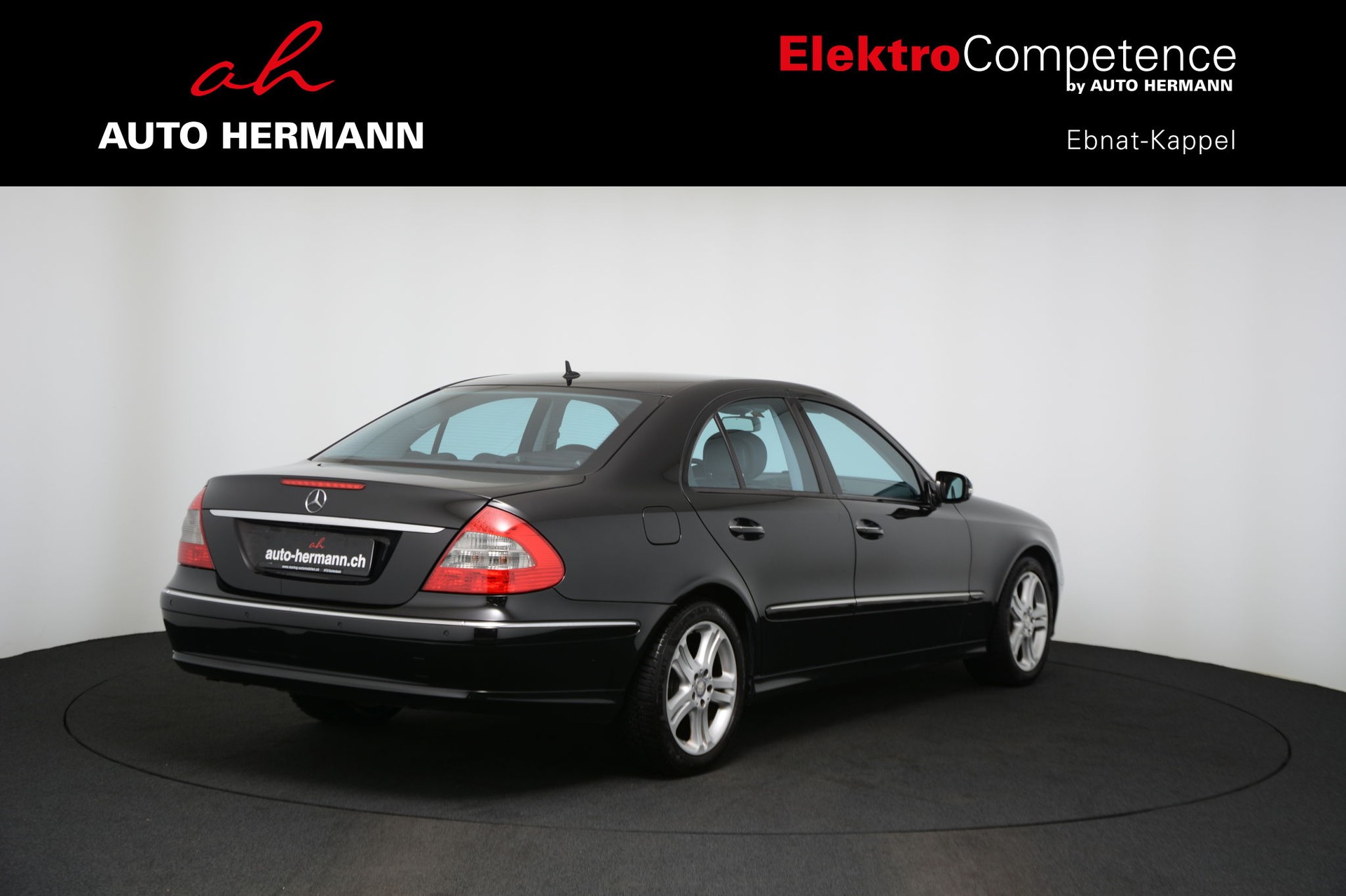 MERCEDES-BENZ E 220 CDI Avantgarde-image-5