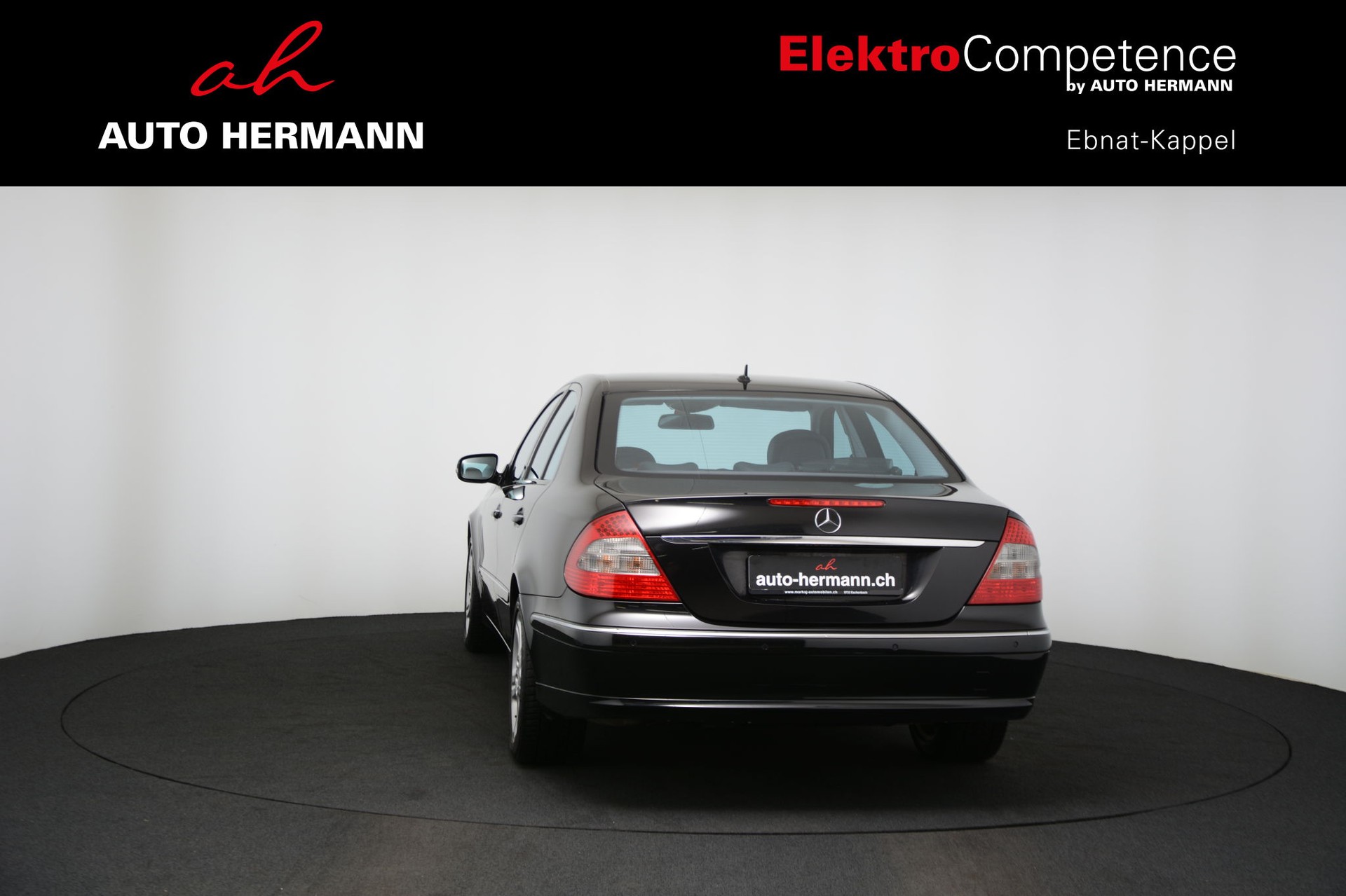 MERCEDES-BENZ E 220 CDI Avantgarde-image-4