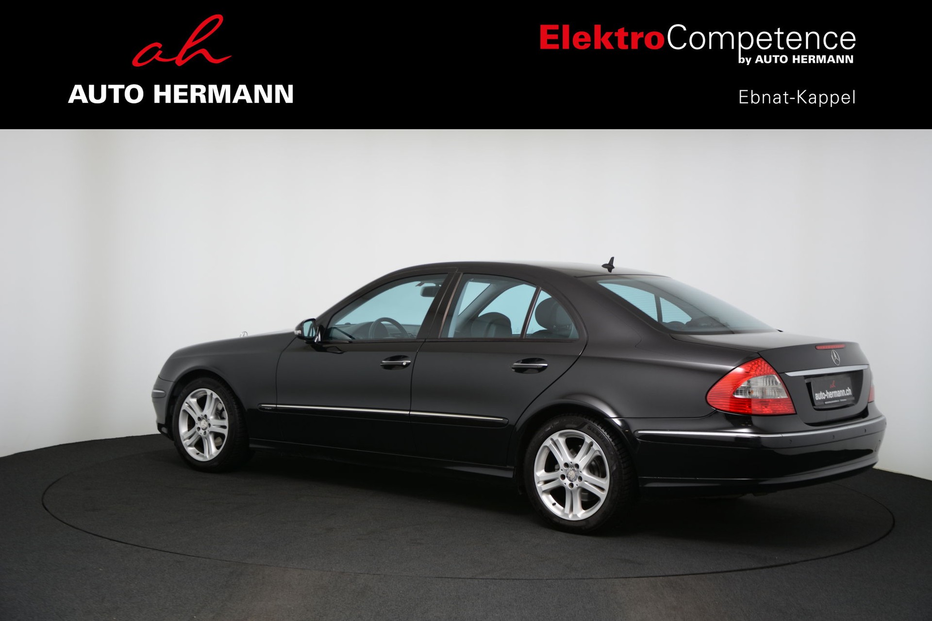 MERCEDES-BENZ E 220 CDI Avantgarde-image-3