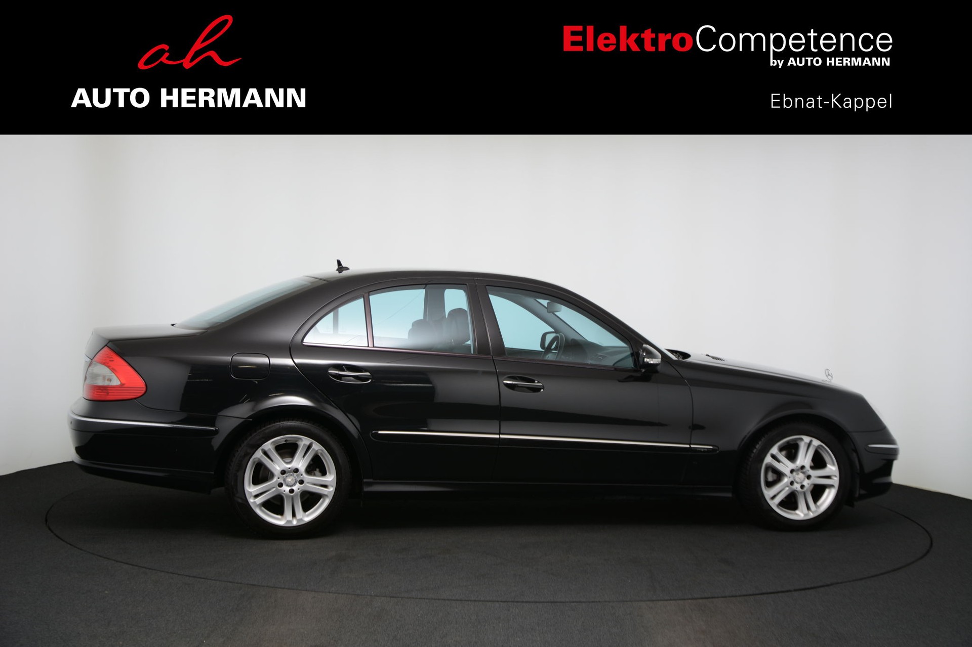 MERCEDES-BENZ E 220 CDI Avantgarde-image-6