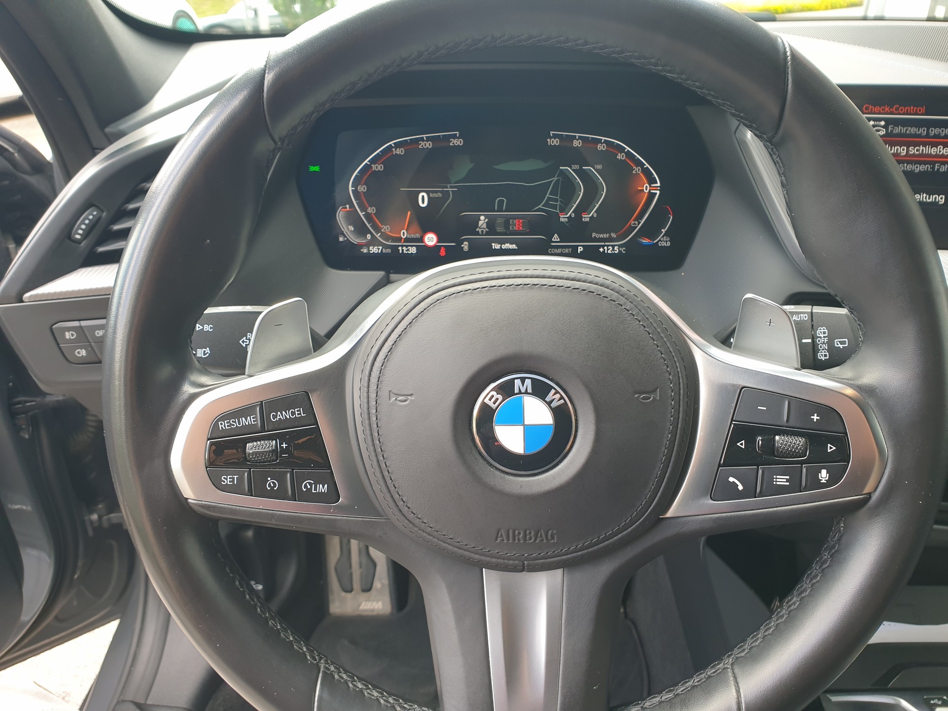 BMW 120i M Sport Steptronic-image-12