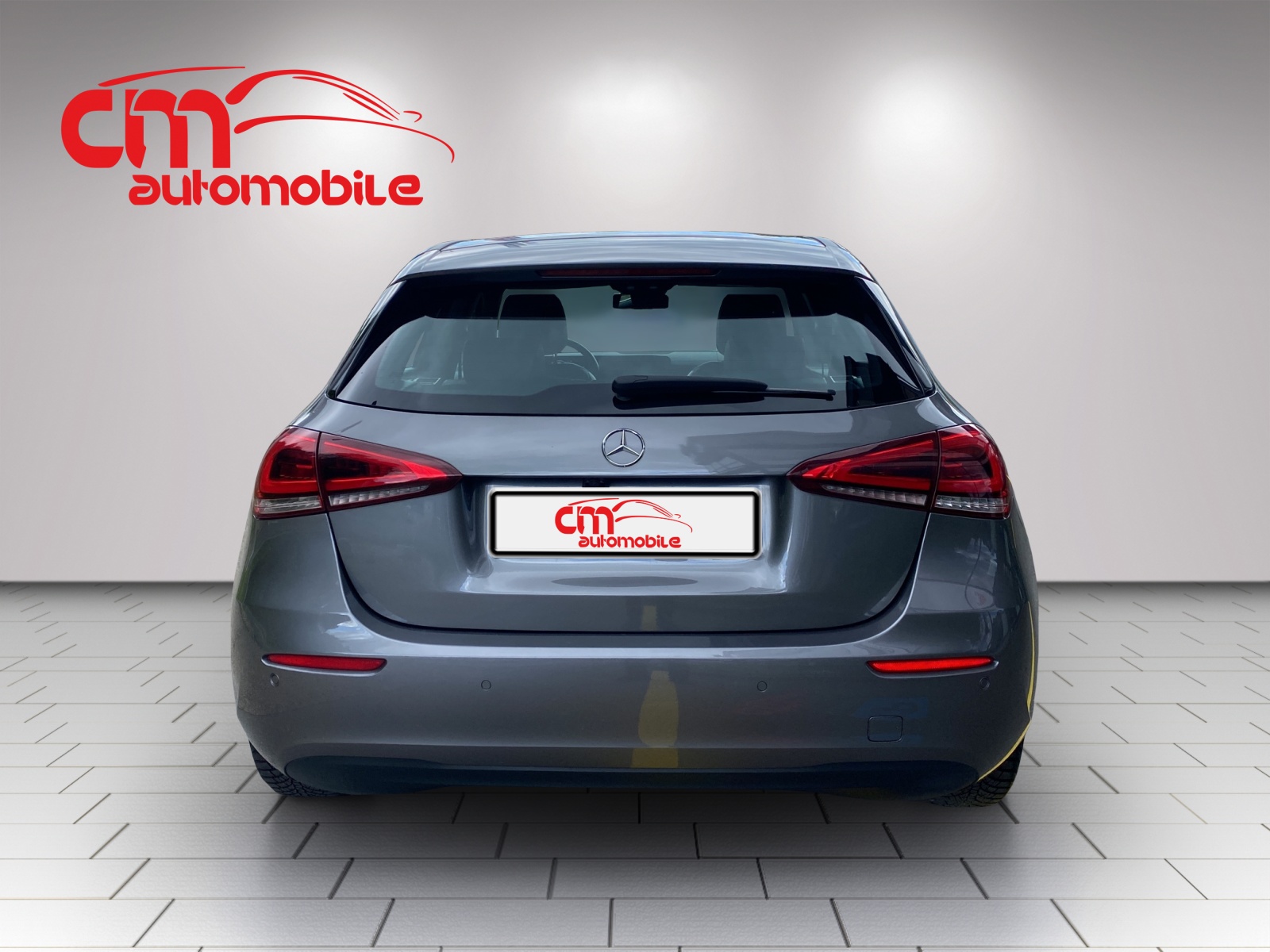 MERCEDES-BENZ A 180-image-5