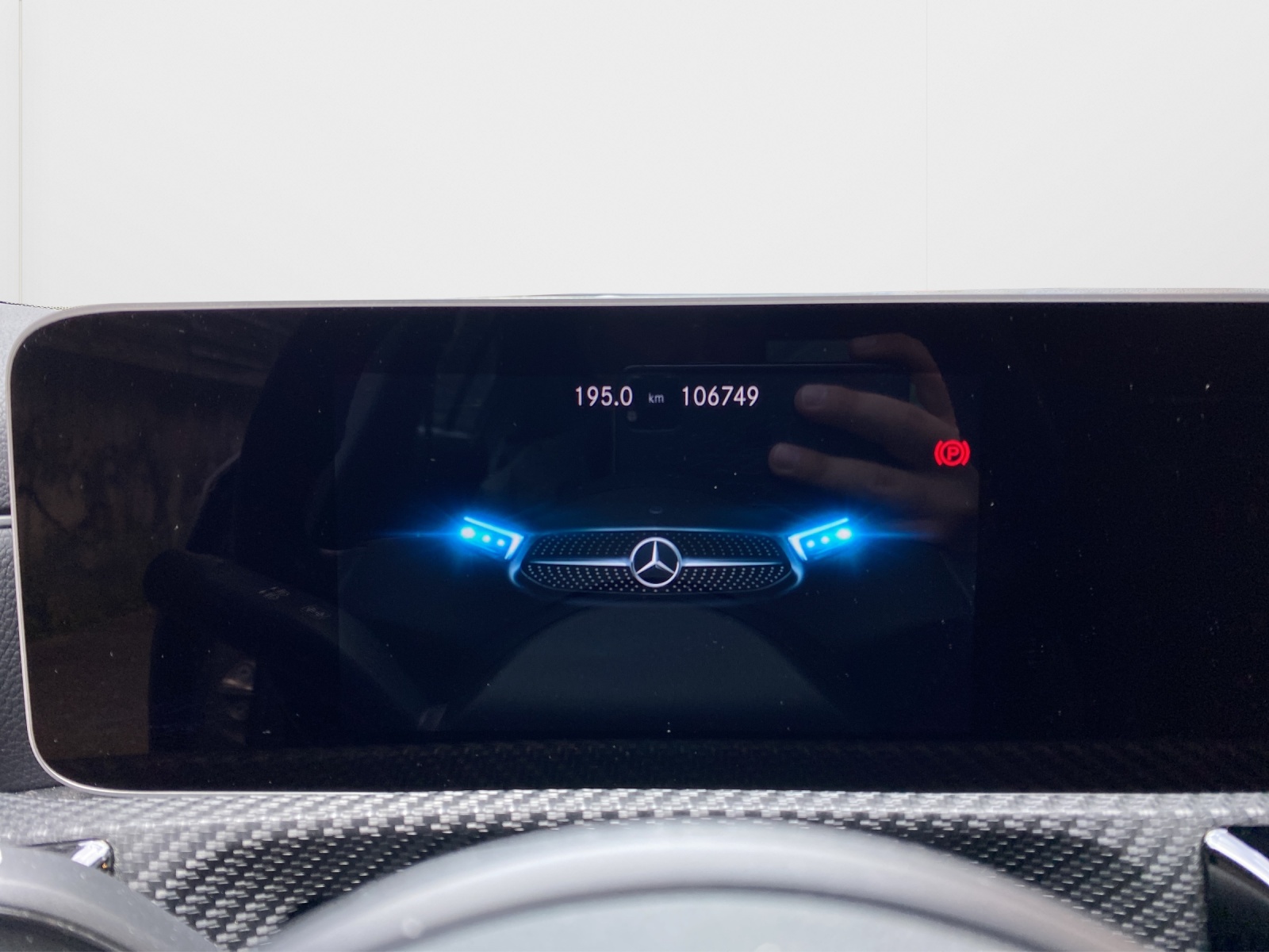 MERCEDES-BENZ A 180-image-10