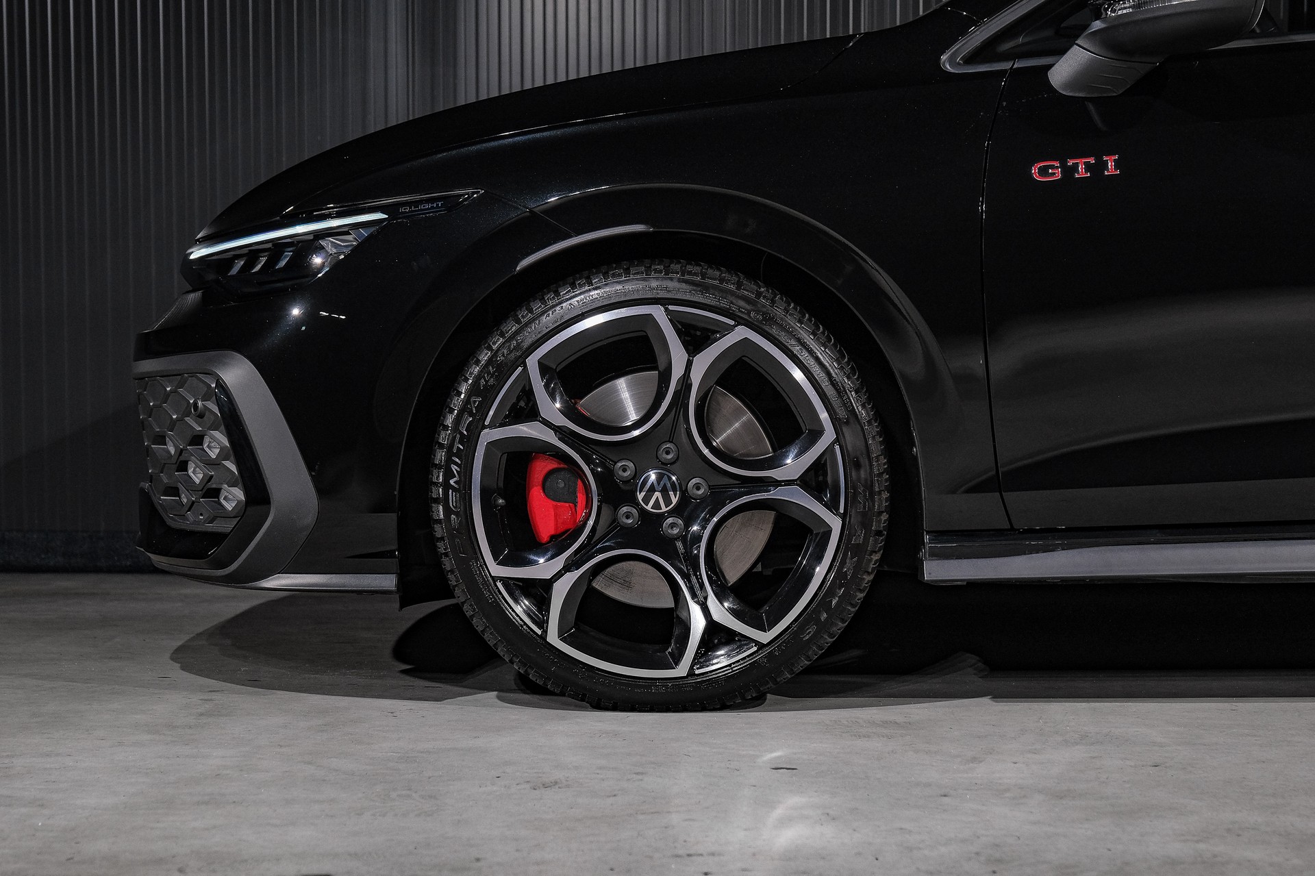 VW Golf 2.0 TSI GTI DSG *LEDERPAKET*-image-27
