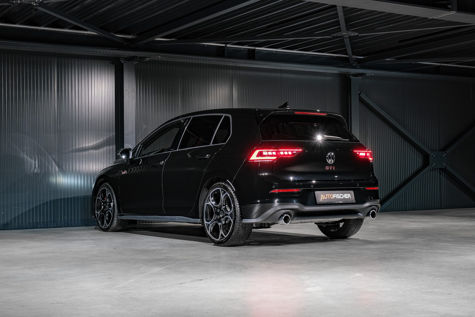 VW Golf 2.0 TSI GTI DSG *LEDERPAKET*-image-7