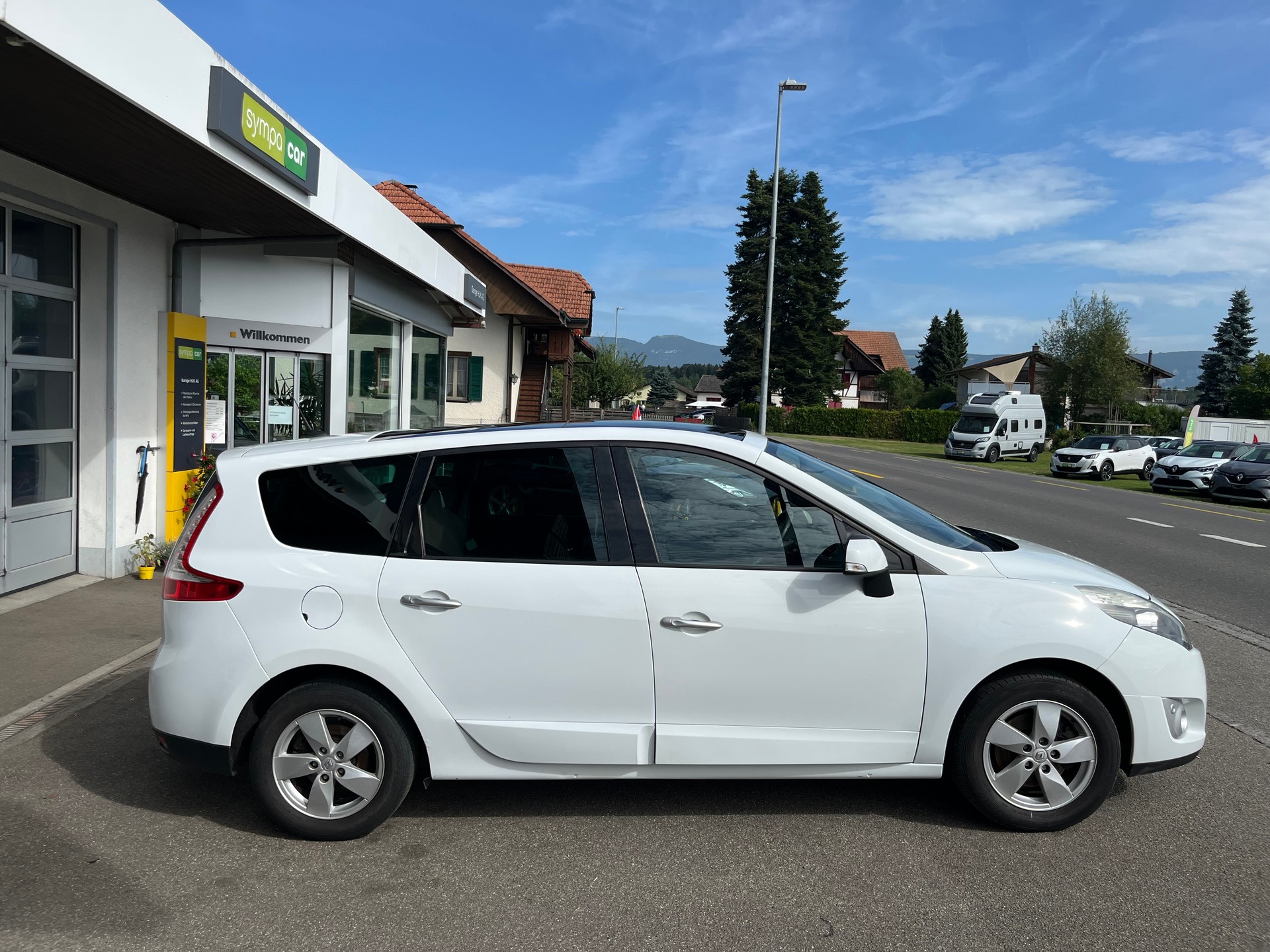 RENAULT Grand Scénic 1.4 16V Turbo Dynamique+++FRISCH AB MFK+++-image-3