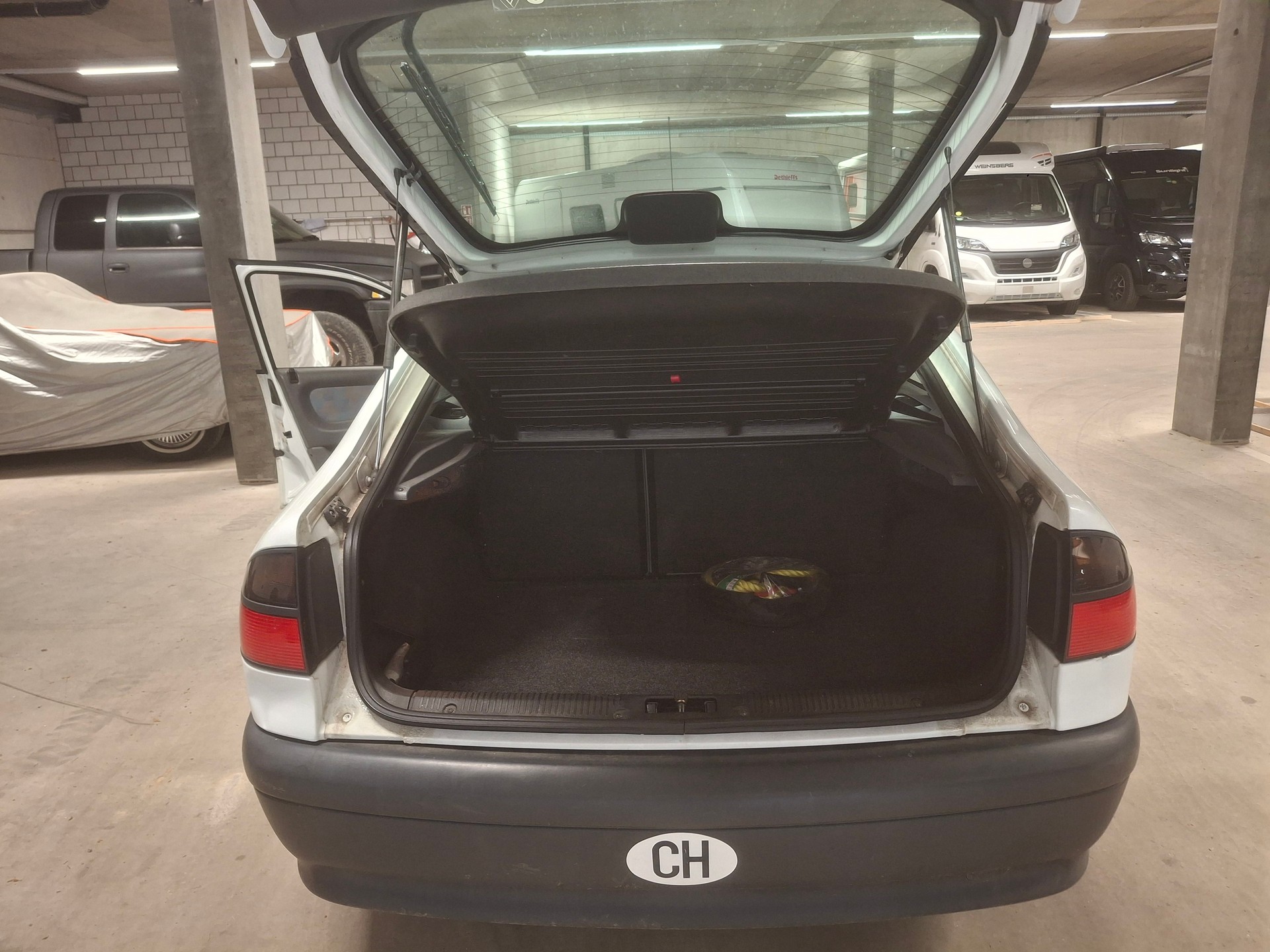 RENAULT Laguna 2.0 RXE Automatic-image-6