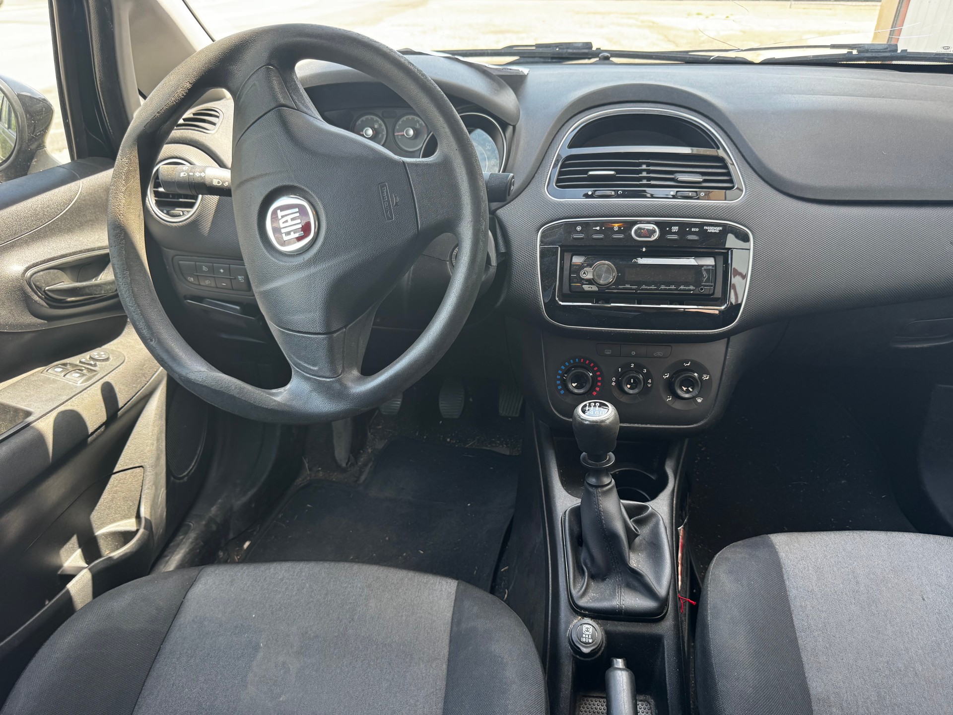 FIAT Punto 0.9 Twinair Pop Star-image-10